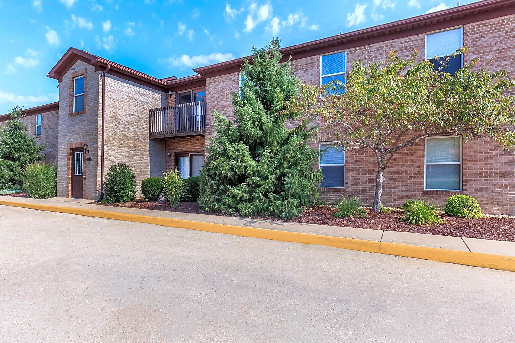 Elston Point I & II 374 Elston Rd Lafayette, IN Apartments for Rent