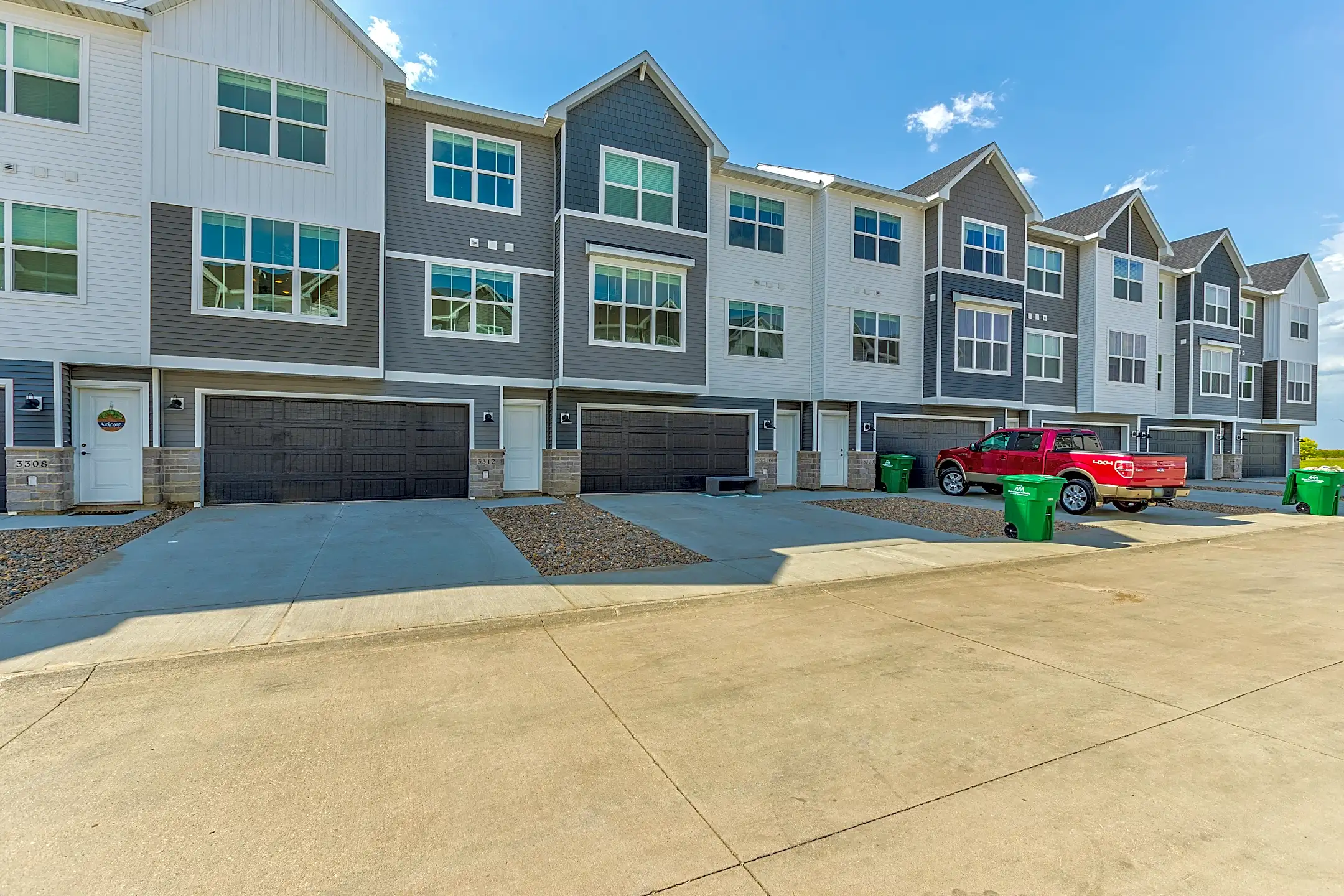 Aspen Ridge Townhomes Ankeny, IA 50023