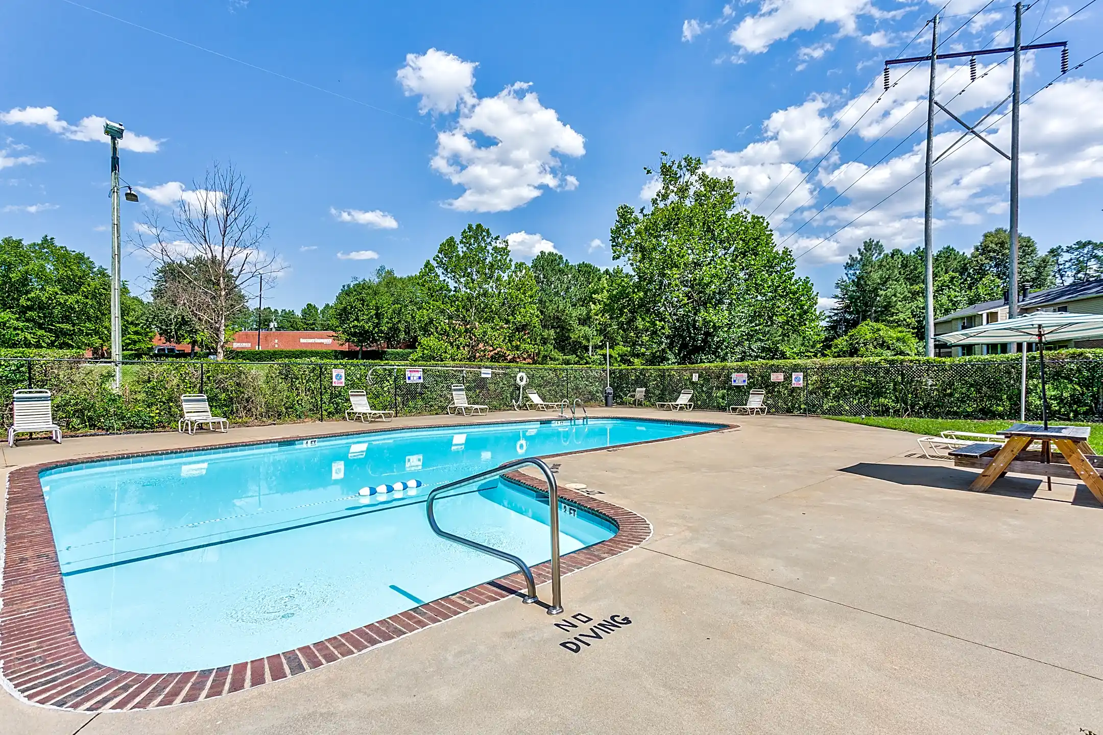 Turtle Cove Apartments Raleigh, NC 27609