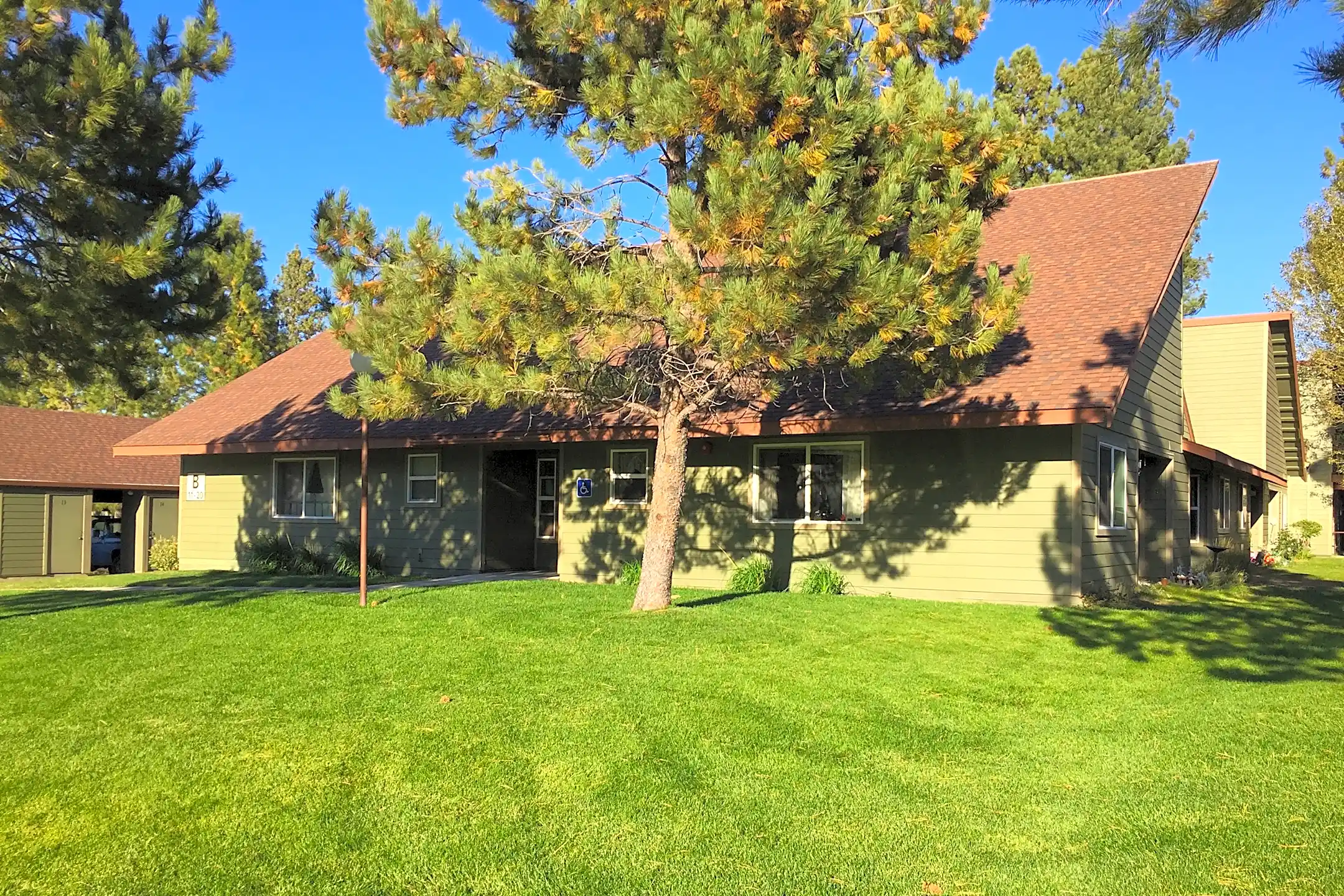 Pool - Truckee-Donner Senior Apartments - Truckee, CA