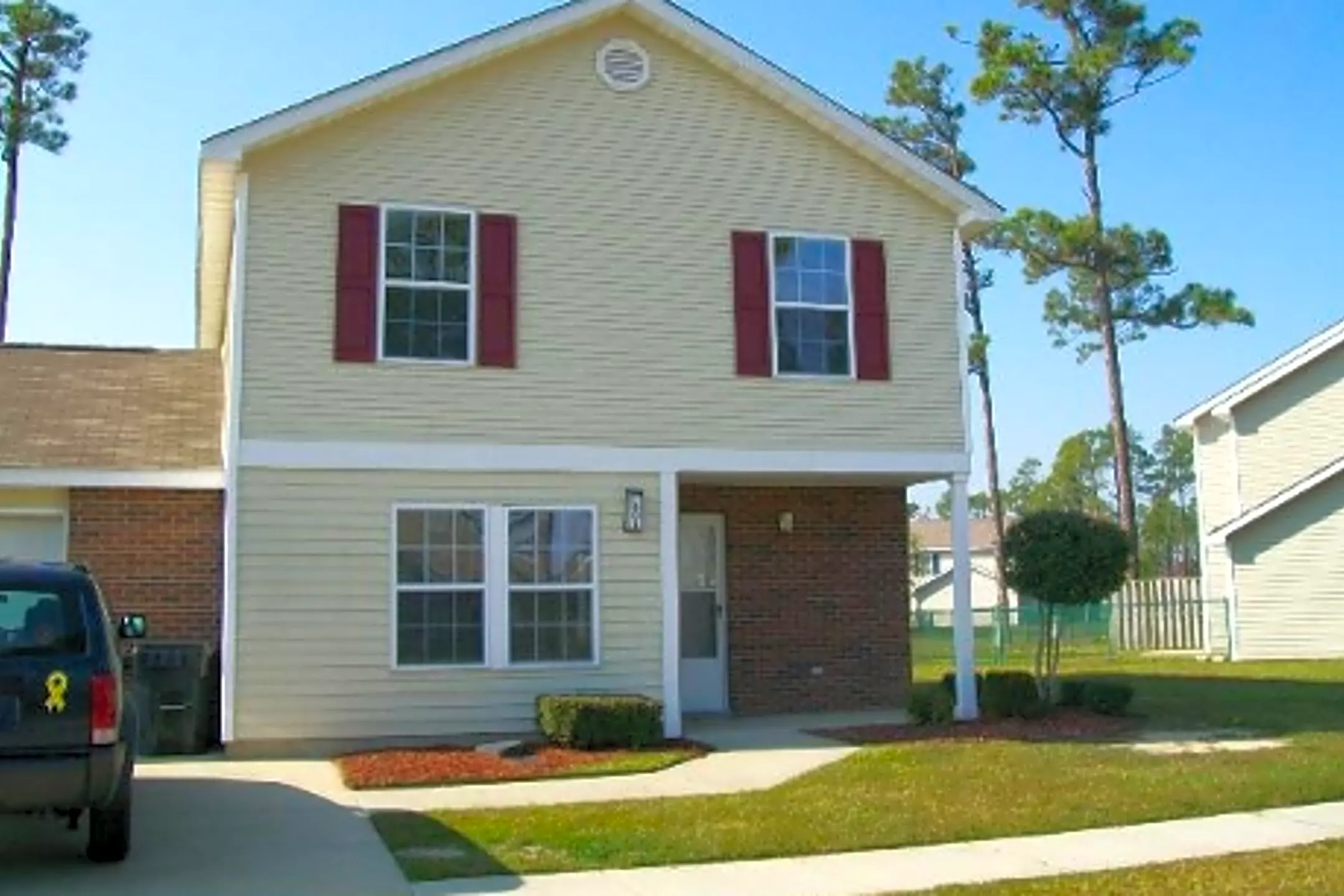 NCBC Gulfport Homes Apartments - Gulfport, MS 39501