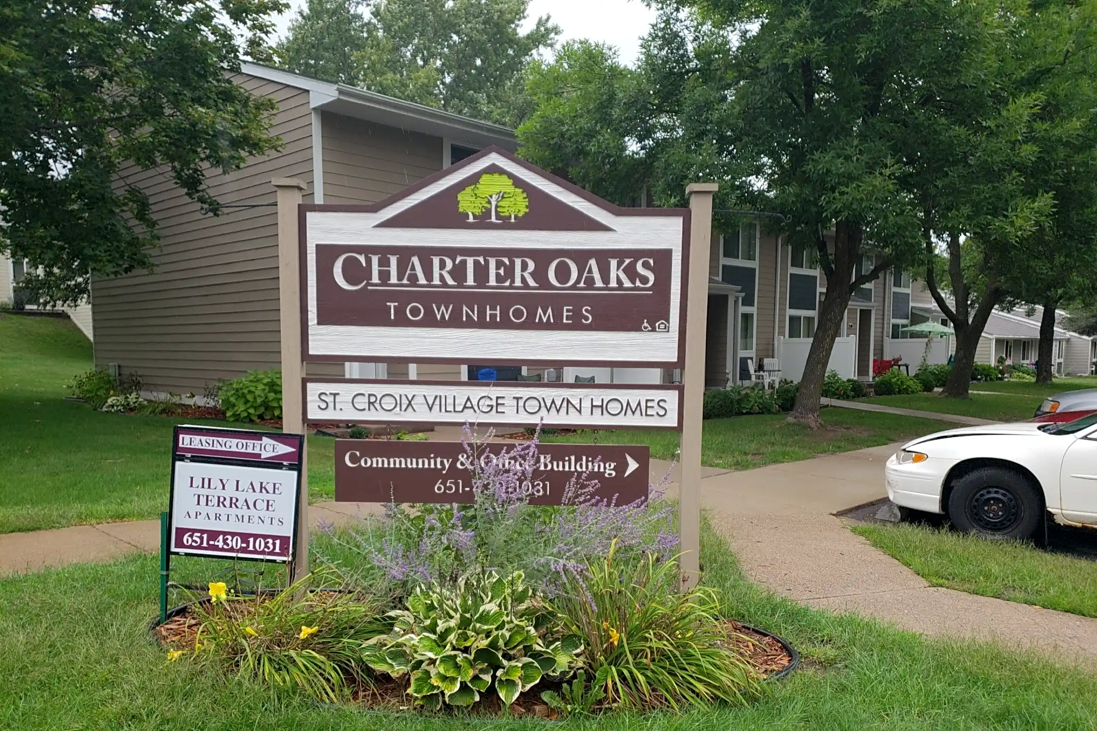 Charter Oaks Townhomes 1198 CURVE CREST BLVD W Stillwater, MN