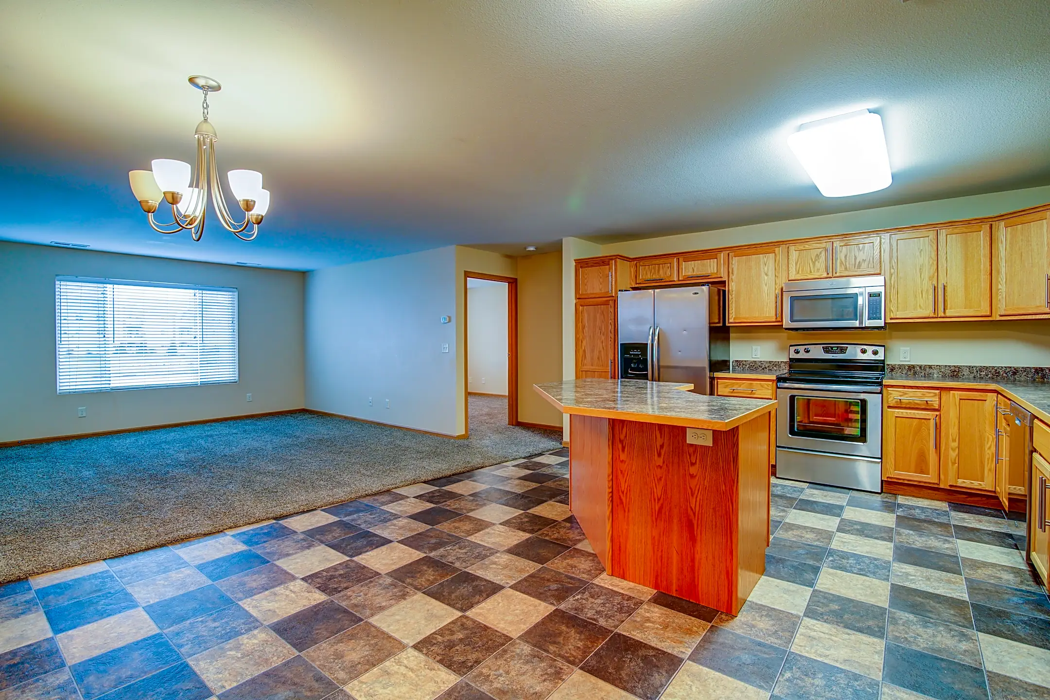 Corner View Apartments 4102 Shoal Loop SE Mandan, ND Apartments for