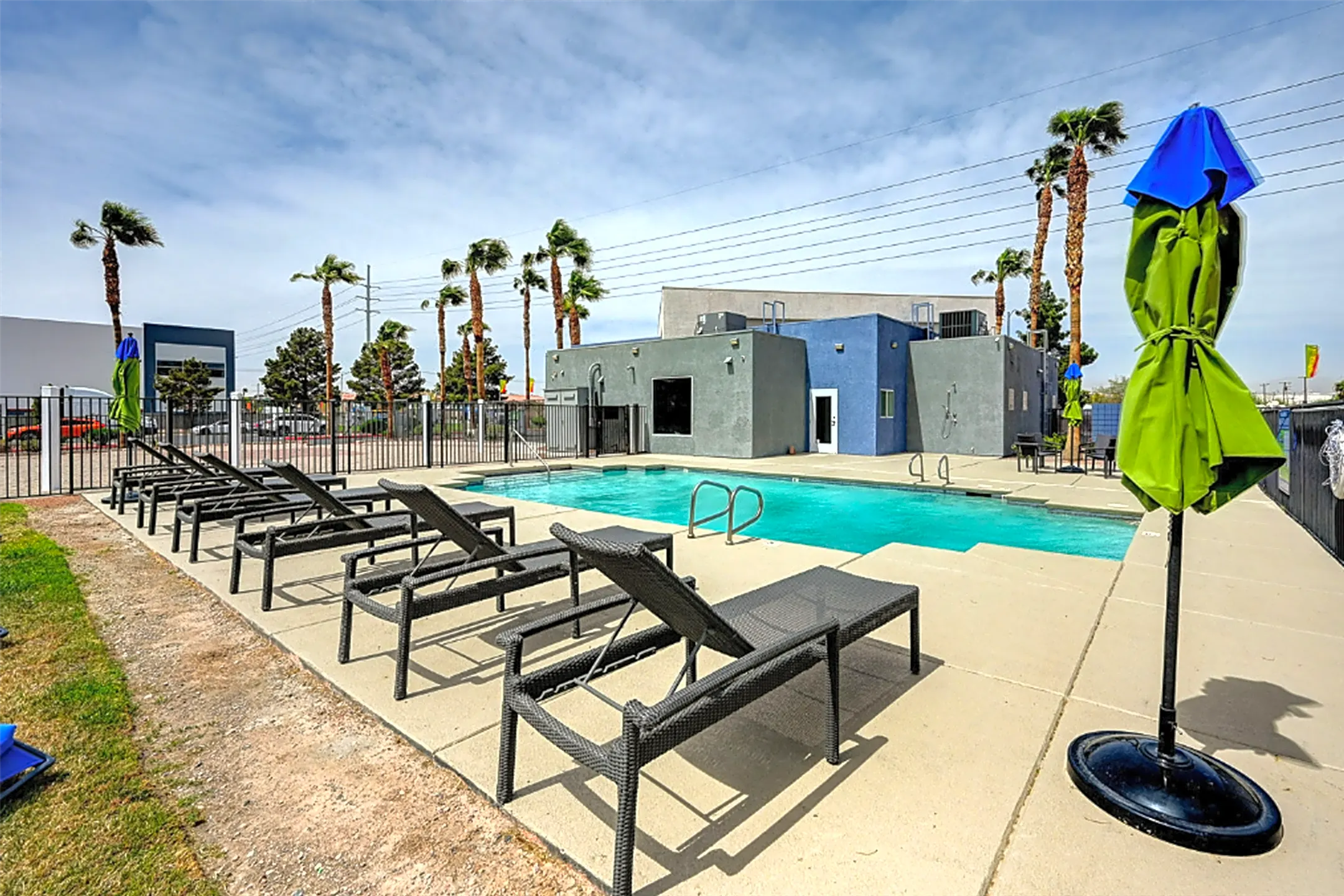 Tides at Walnut Park - 3985 E Cheyenne Ave | Las Vegas, NV Apartments ...