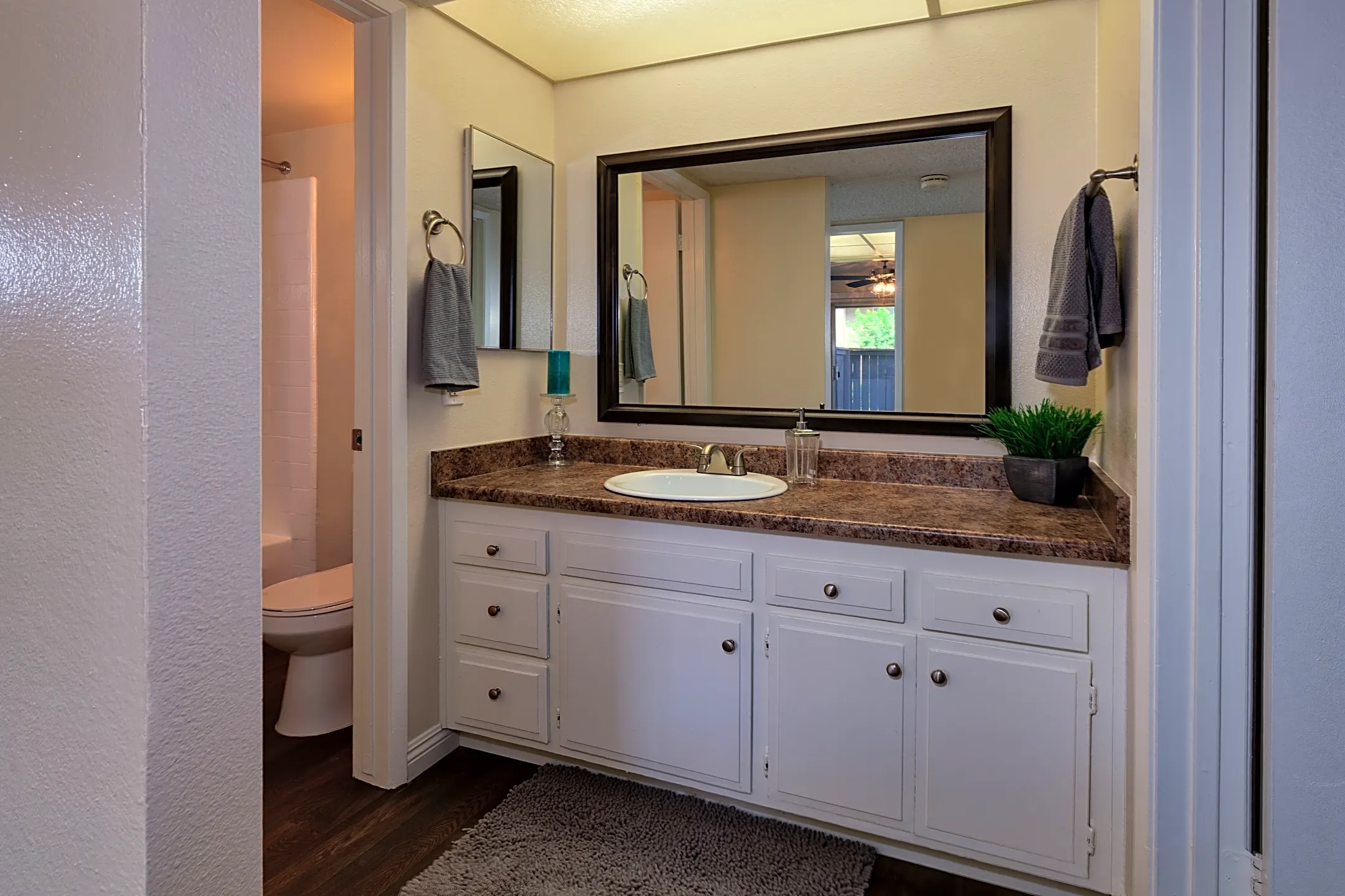 Bathroom - Los Arbolitos Timbers Apartments - Riverside, CA
