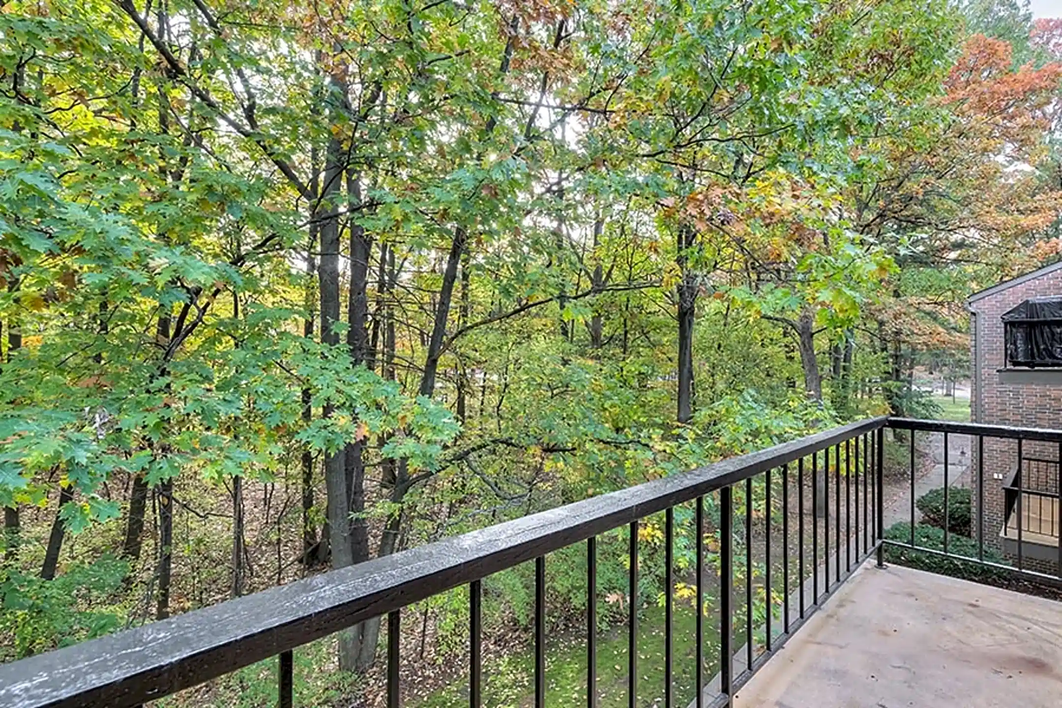 Ramblewood Apartments 4277 Stonebridge Dr SW Grand Rapids, MI