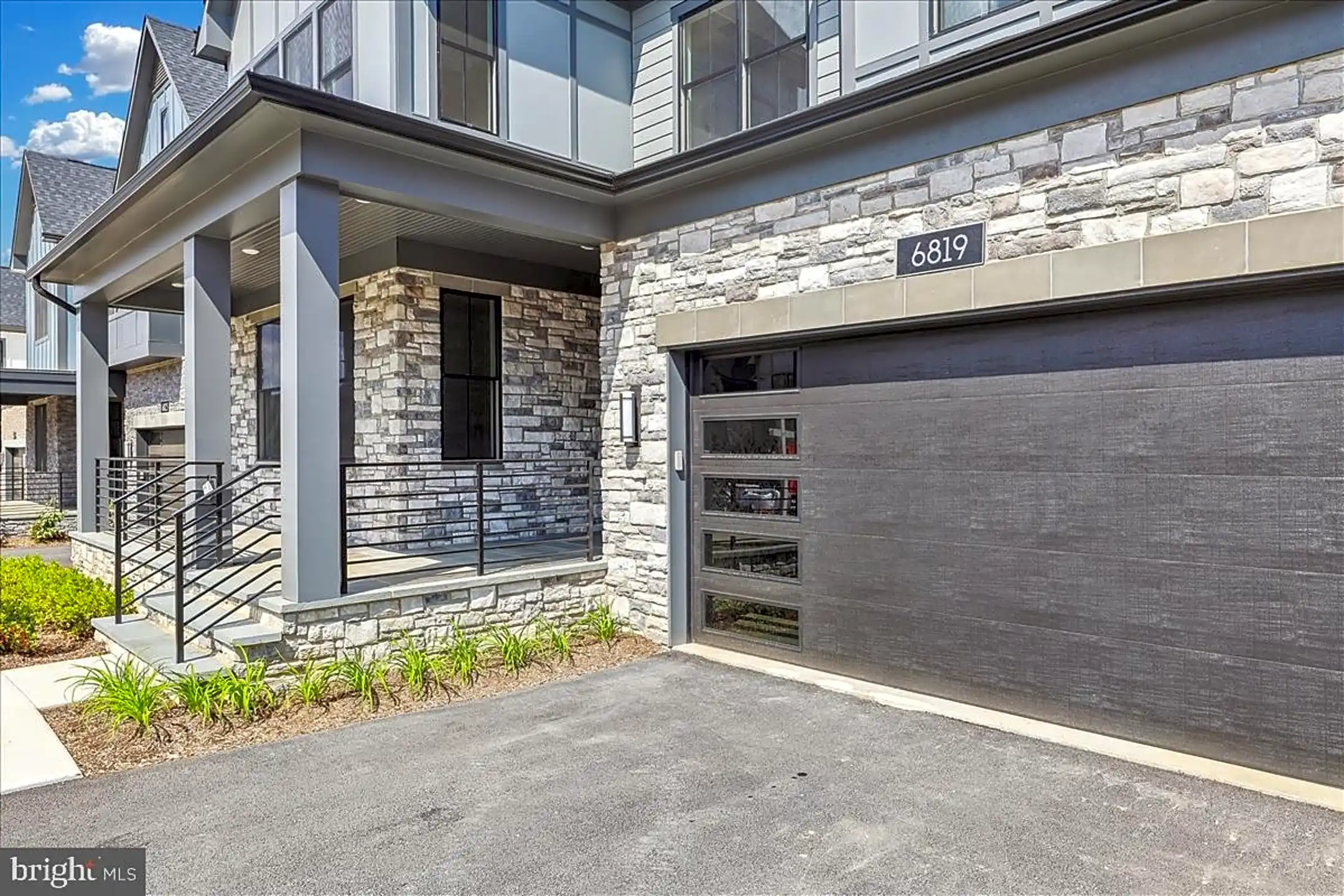Building - 6819 Isabella St - Bethesda, MD