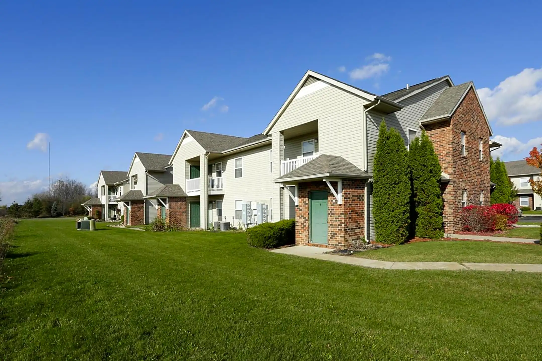 Cambridge Terrace Apartments 5100 Cambridge Lane Mount Pleasant, MI