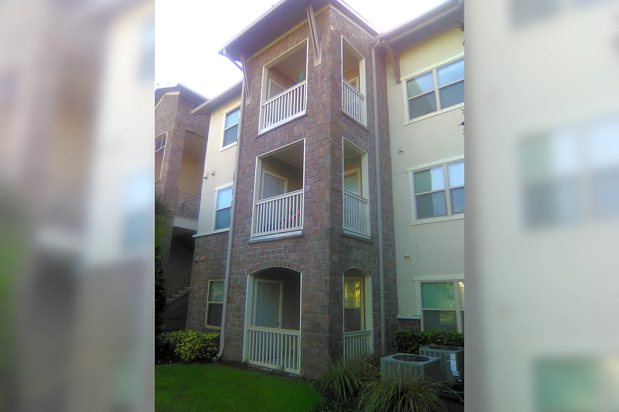 Lodges at Pinellas Park Apartments - Pinellas Park, FL 33781