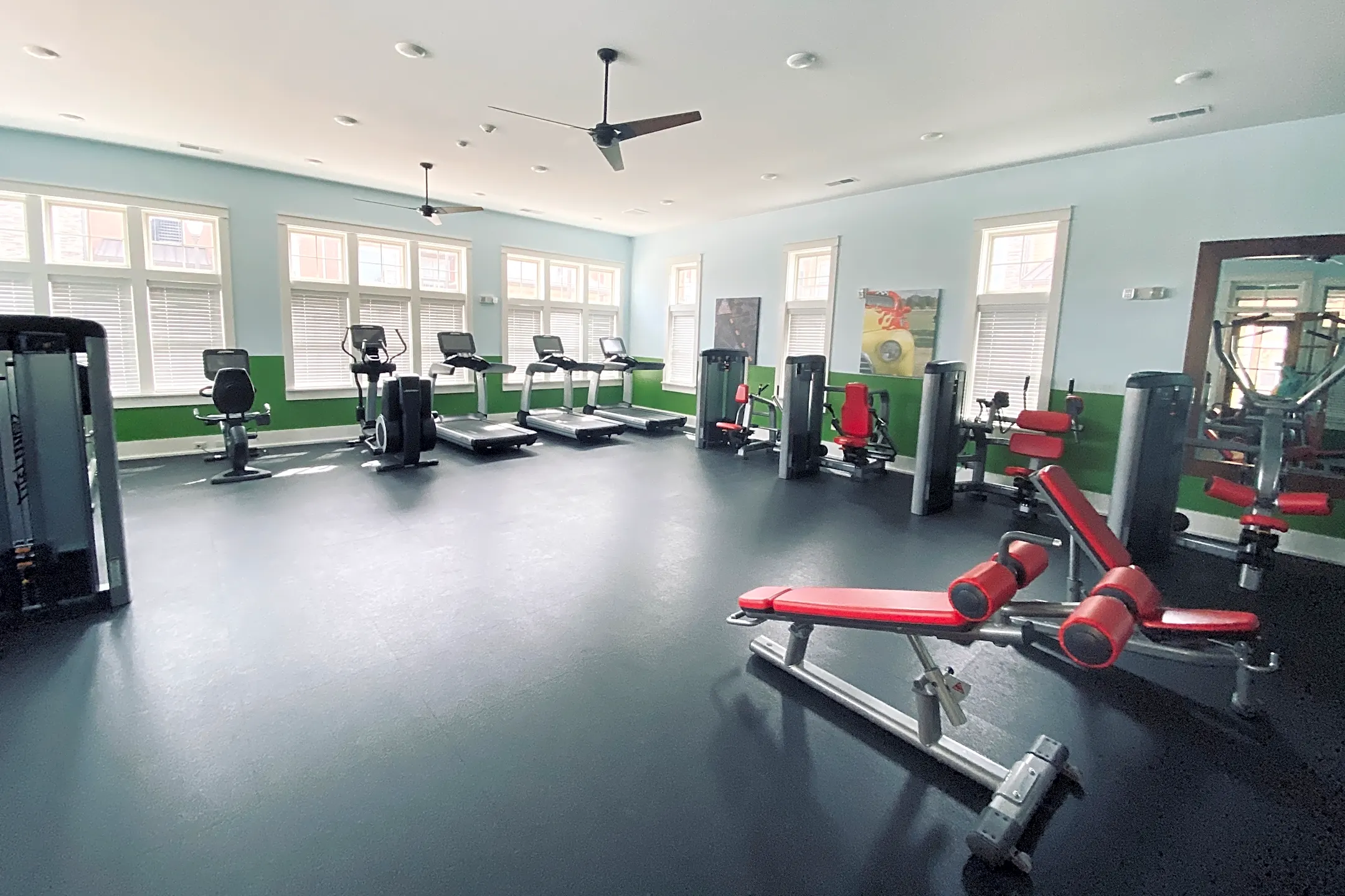 Warrick Trail Apartments Newburgh, IN 47630