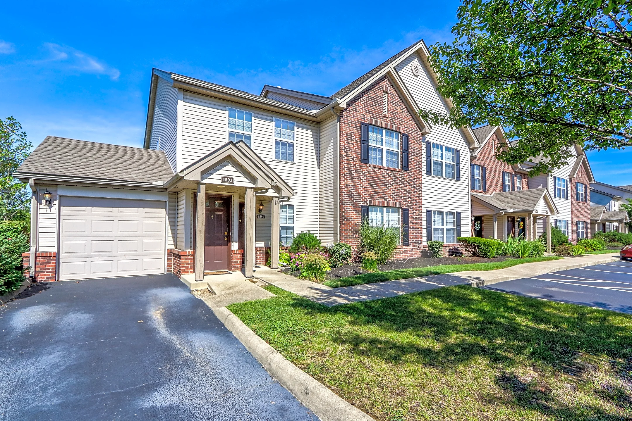 Parkway Village 4333 Parkway Village Dr Grove City, OH Apartments