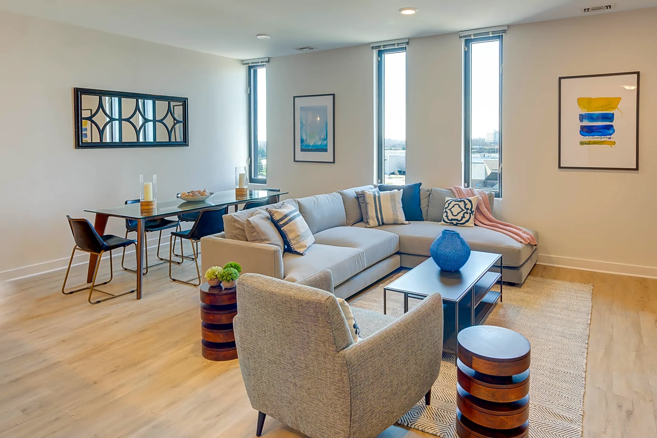 Luxe Apartments 1 Woodbridge Center Drive Woodbridge, NJ Apartments