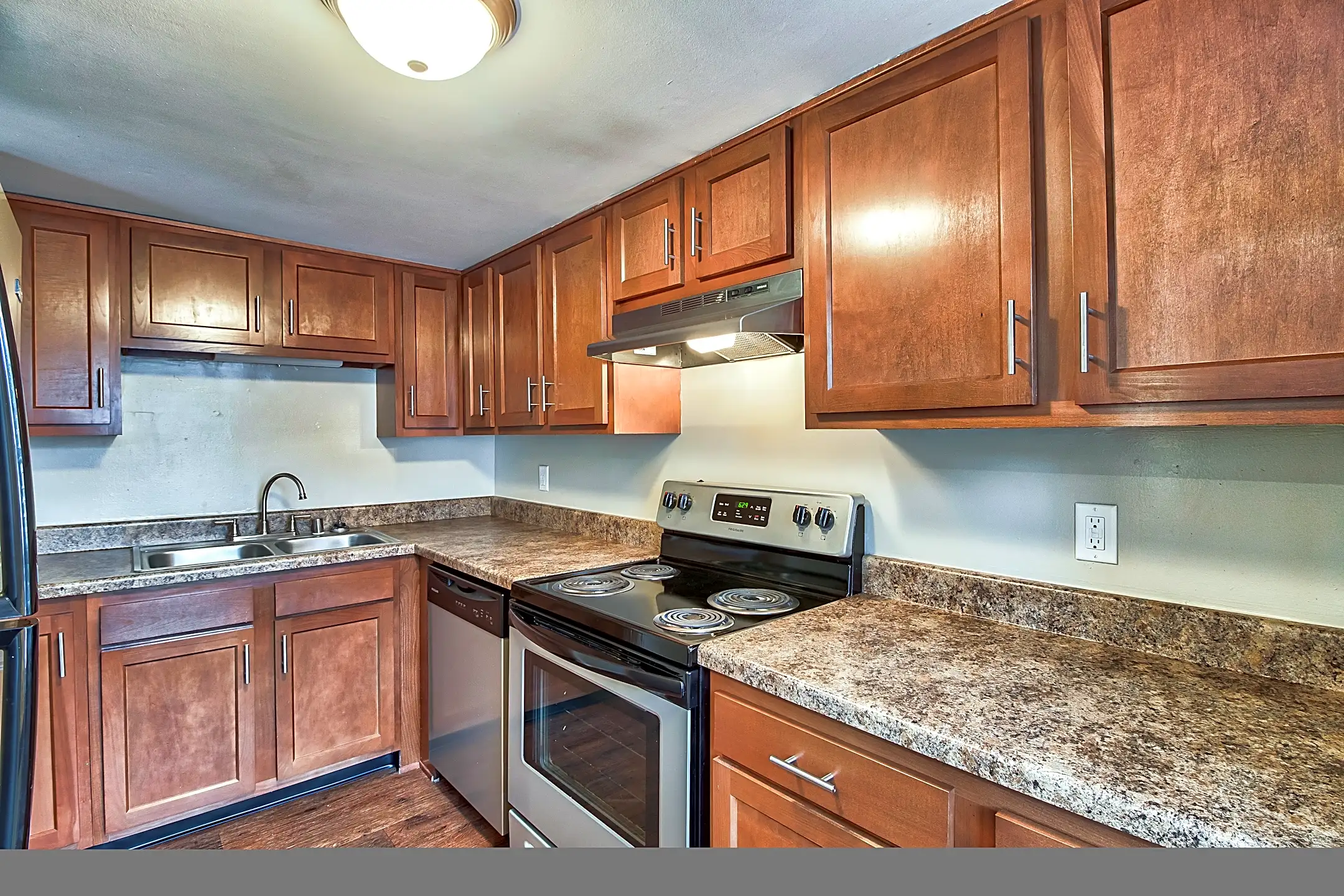 Charlestown Of Douglass Hills Louisville, KY 40243