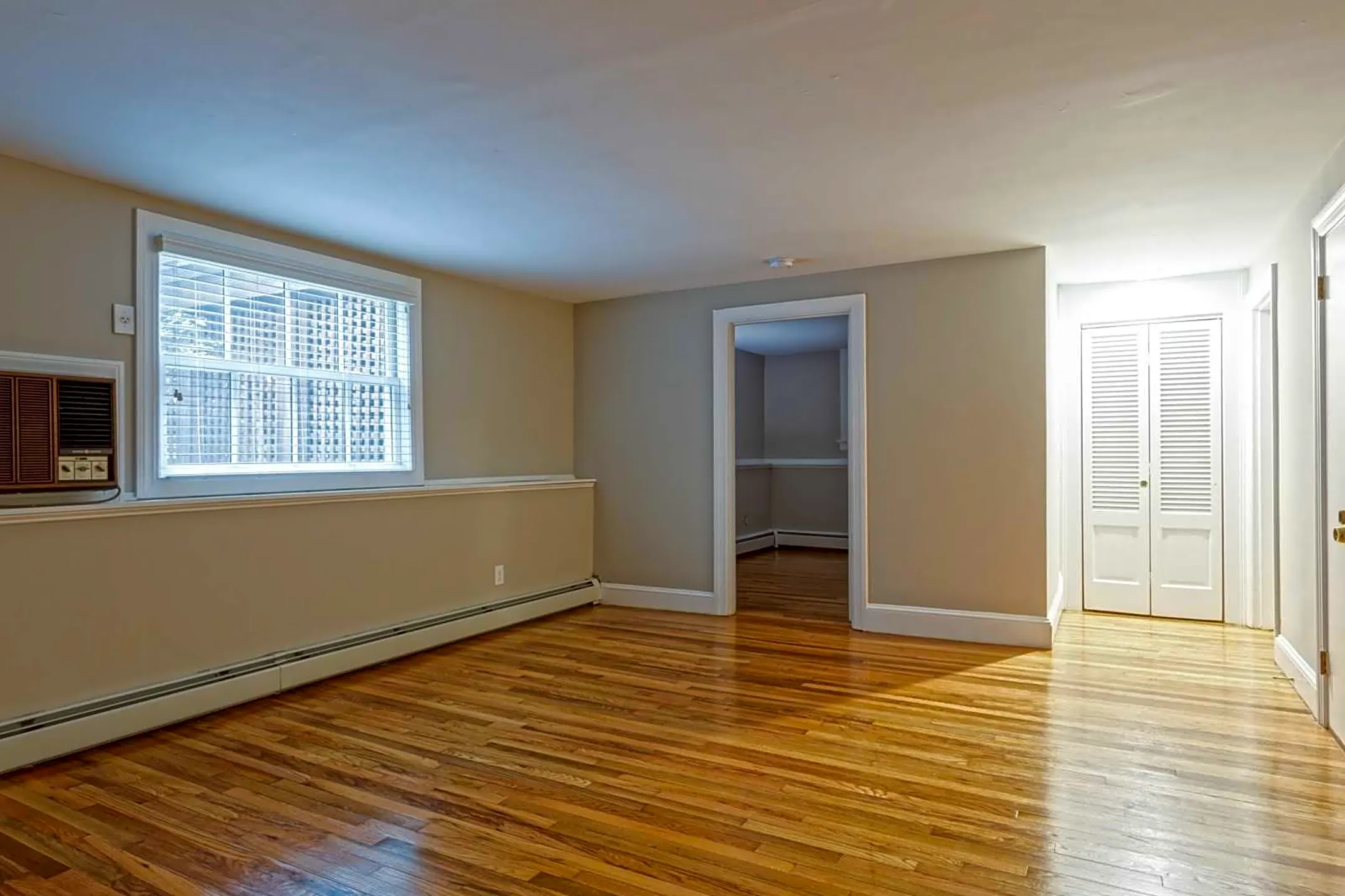 Bedroom - Halsey House - Providence, RI