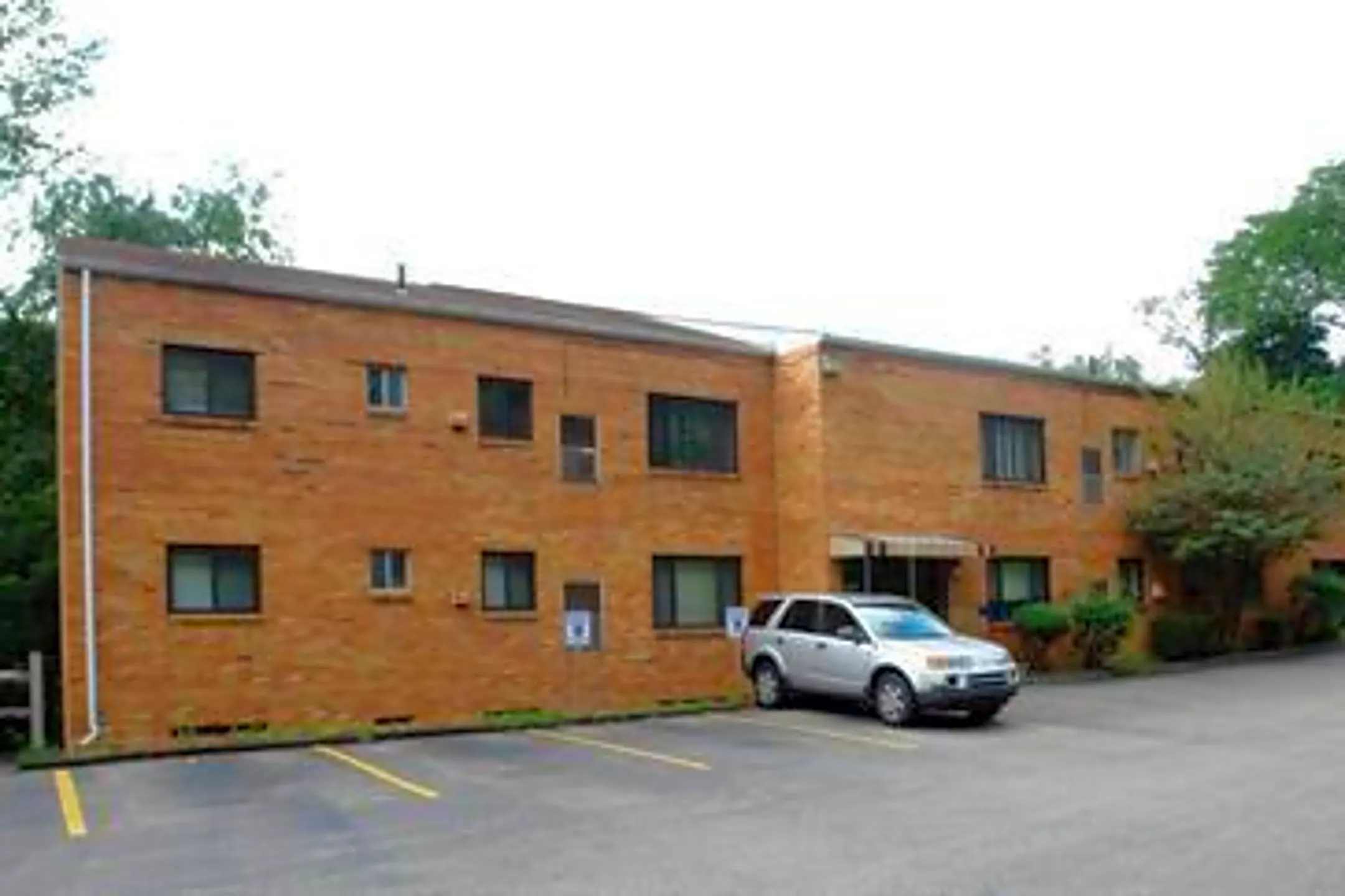 Building - 3457 Evergreen Rd - Ross, PA