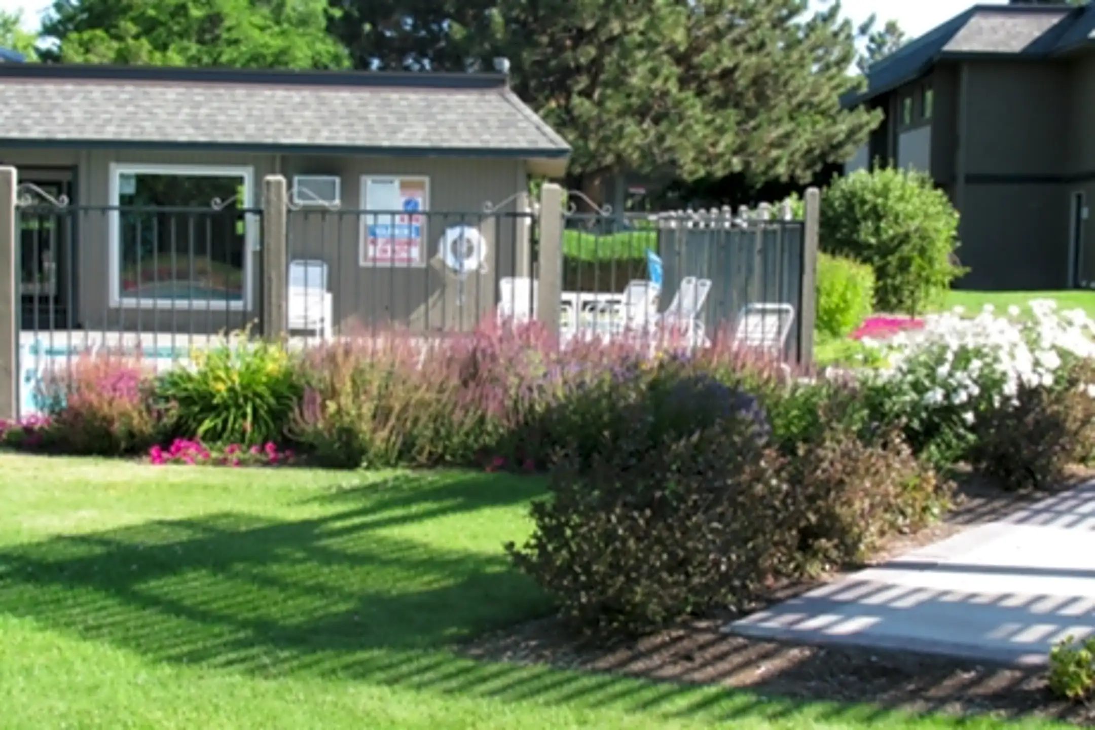 Glenmoor Green 4602 Tieton Dr Yakima, WA Apartments for Rent Rent.