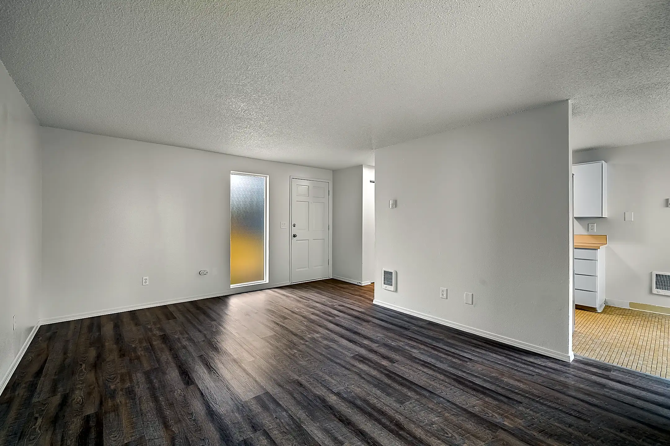 807 E Park Ave 807 E Park Ave unit 3 Montesano, WA Apartments for