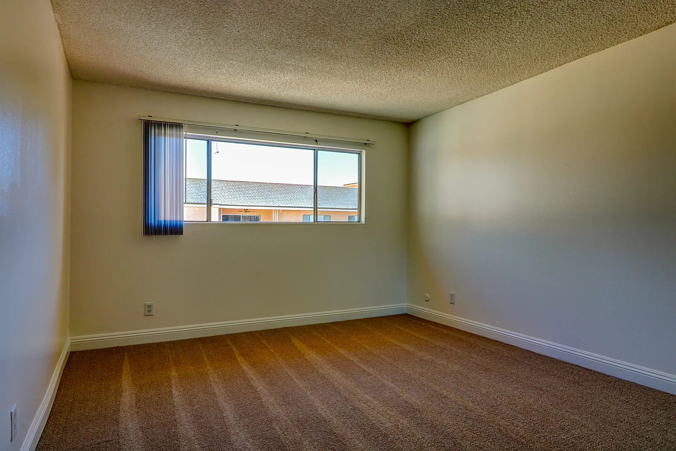Bedroom - Del Mar - Pasadena, CA