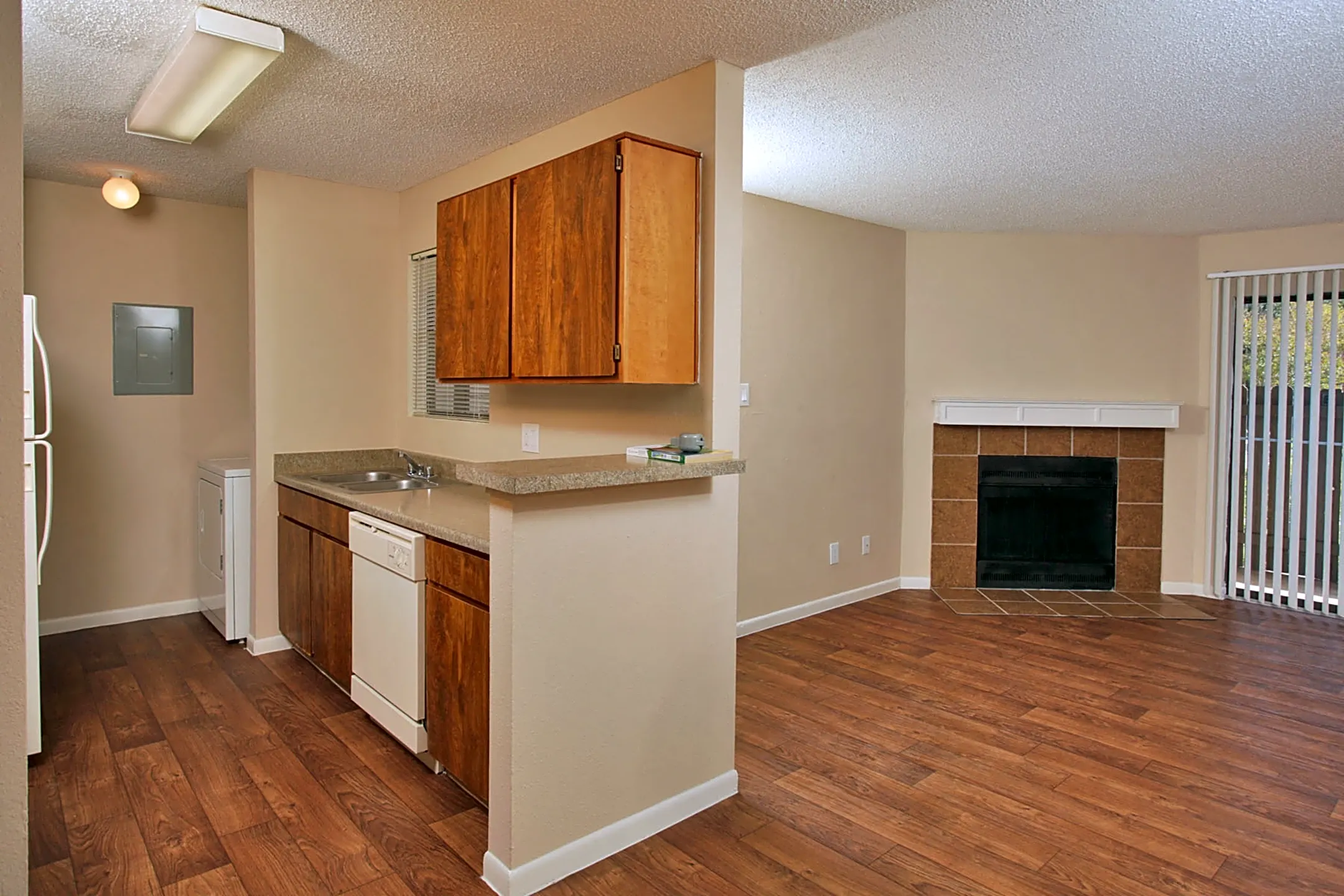 Remington Apartments Killeen, TX 76543