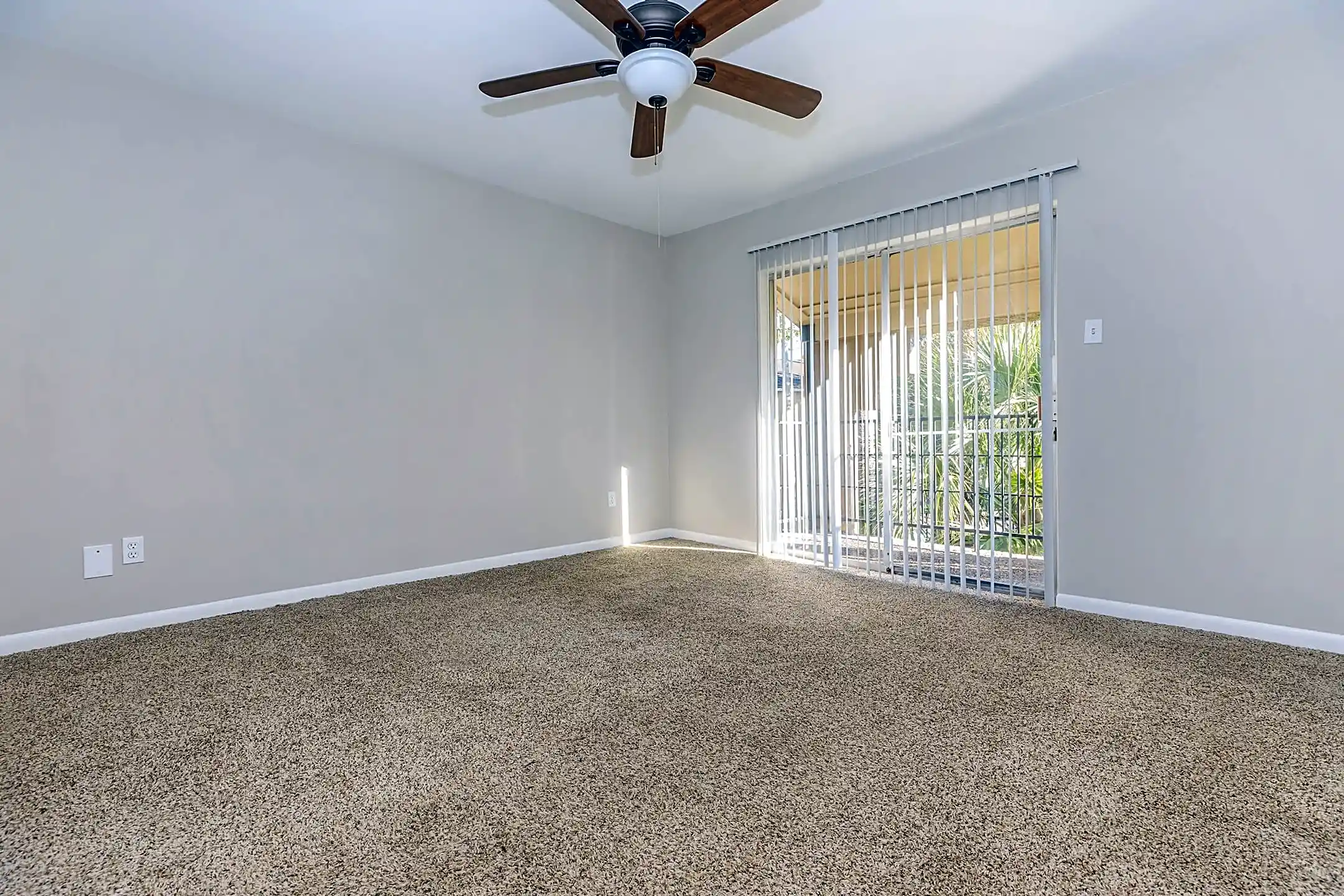 Living Room - Serenity at City Side - Houston, TX