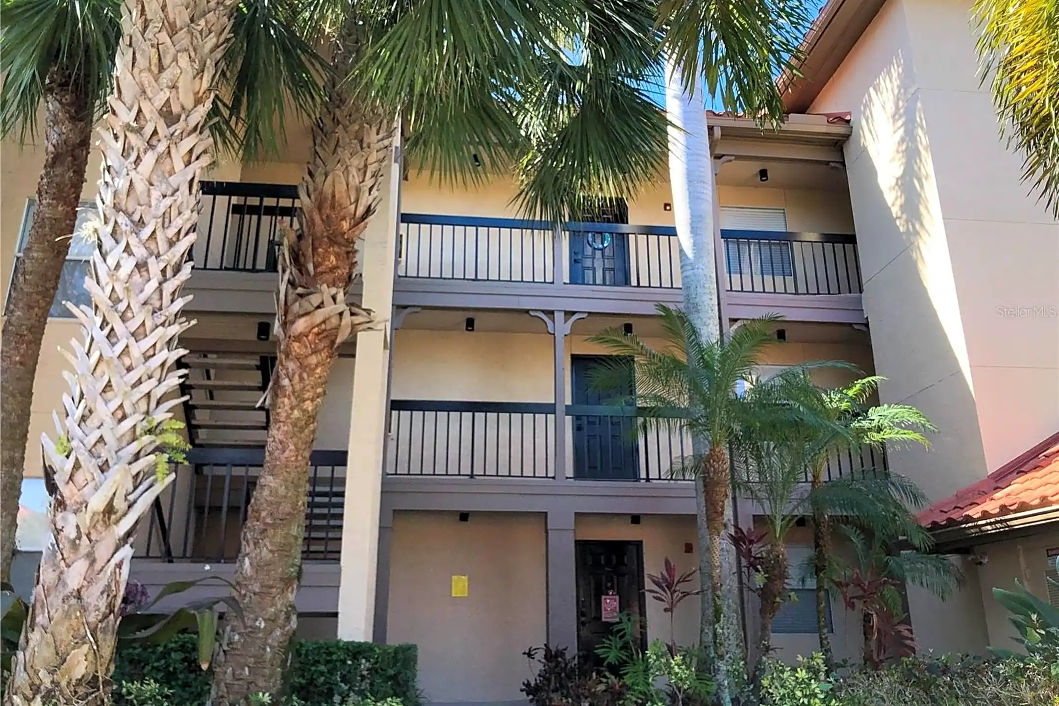 2400 Feather Sound Dr 224 Condos Clearwater, FL 33762