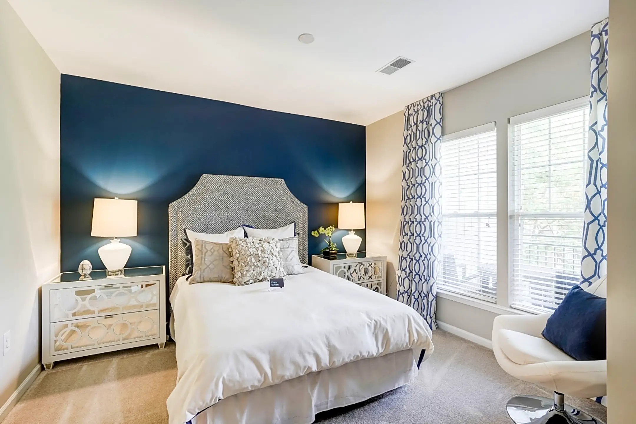 Bedroom - Regent's Park - Fairfax, VA