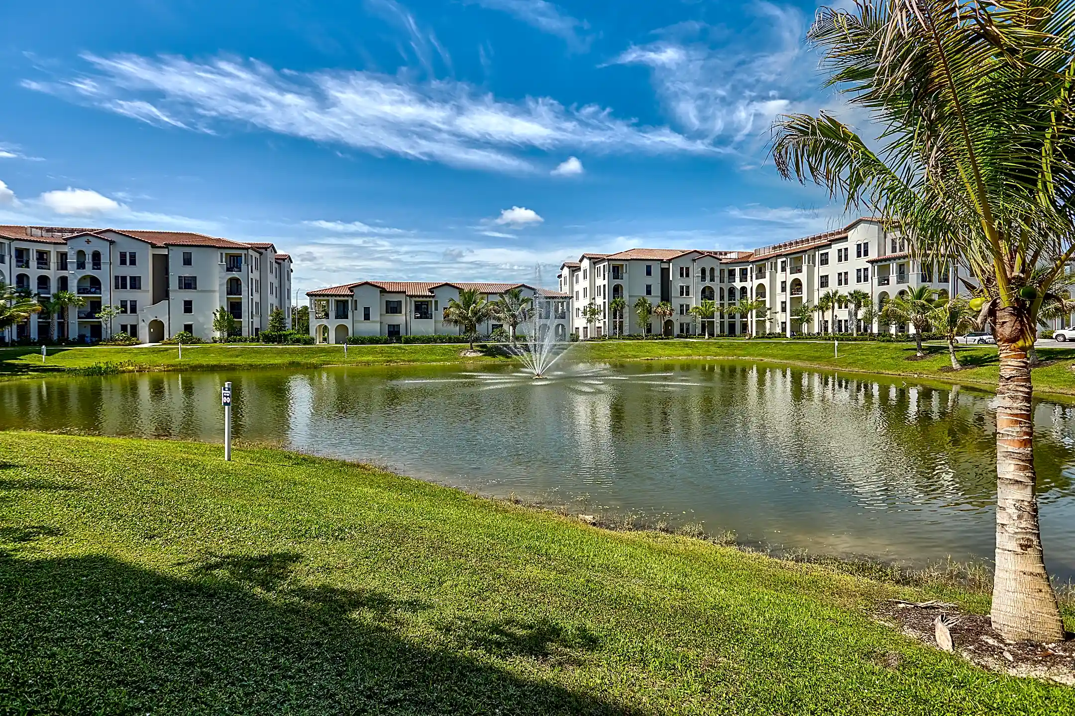 Lago Apartments Naples, FL 34104