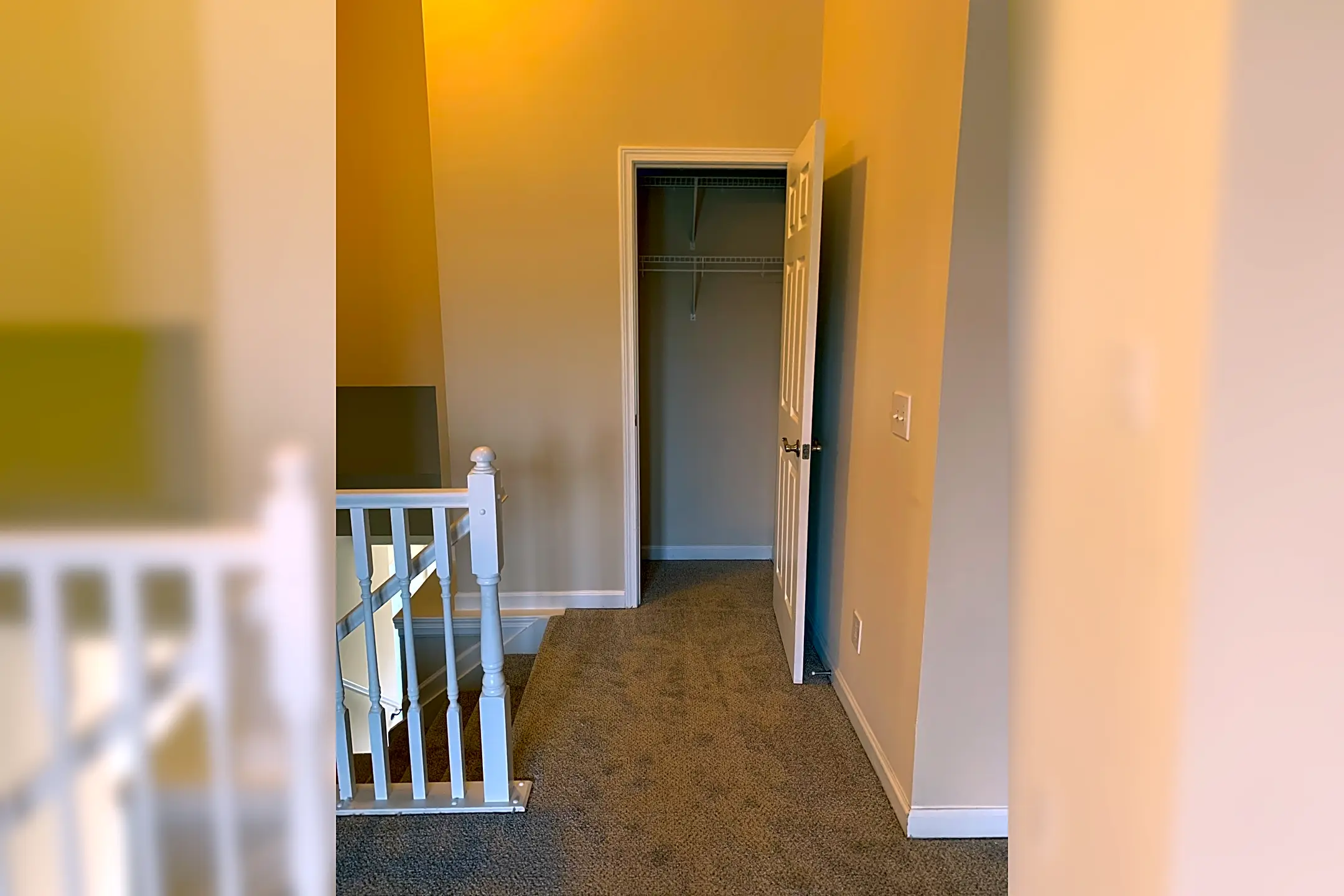 The Legends at Steeplechase 225 Overland Rdg Walton, KY Apartments for Rent Rent.