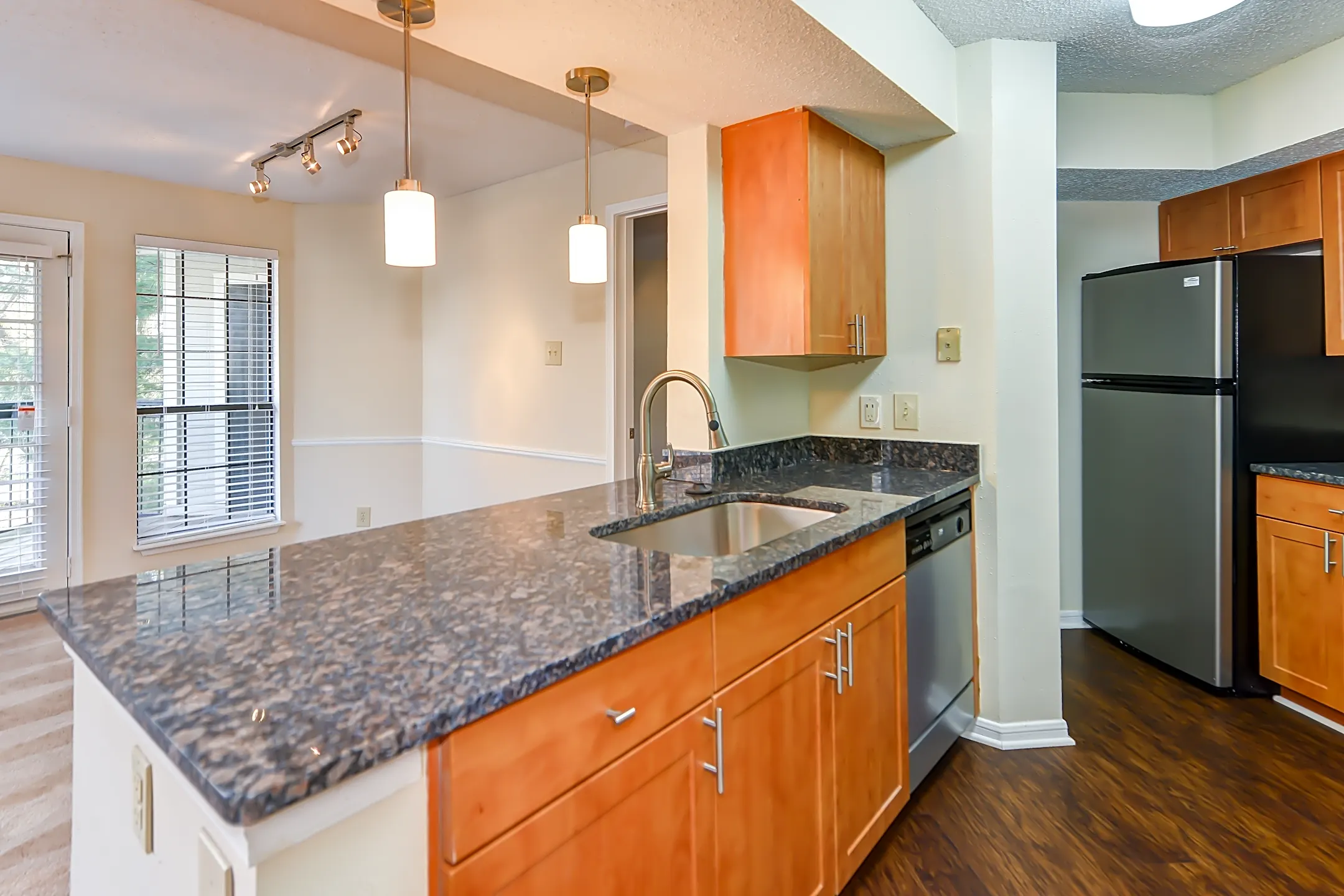 The Arbors at Fair Lakes Fairfax, VA 22033