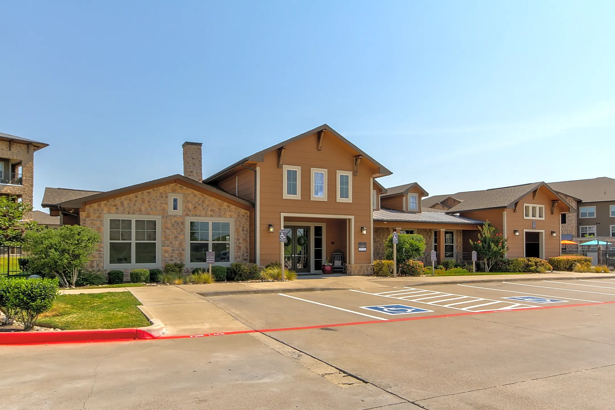 The Legend Apartments 2400 CORPORATION PKWY Woodway, TX Apartments