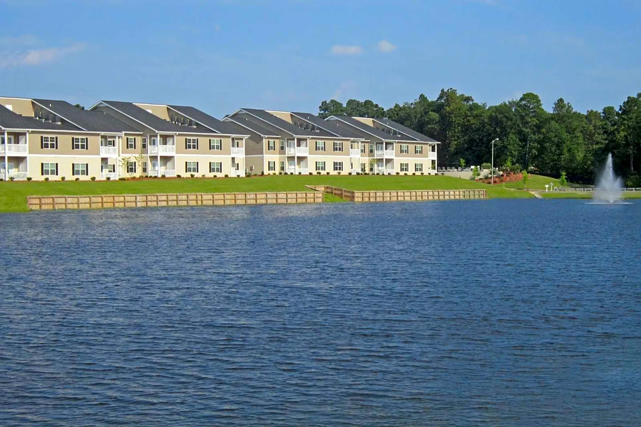 The Cottages At Crystal Lake Fayetteville, NC 28311