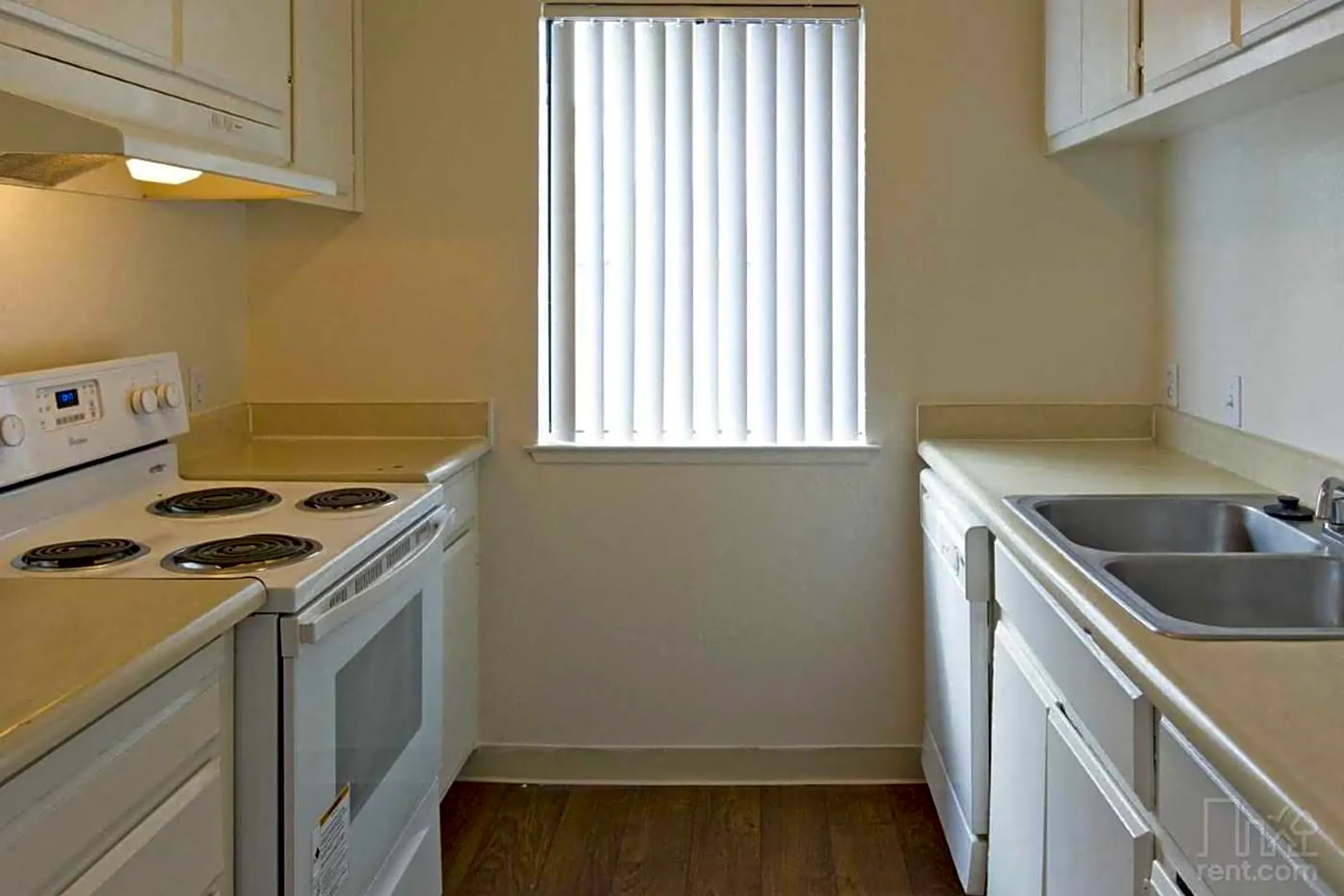 Torrey Ridge Apartments 222 S Clovis Ave Fresno, CA for Rent Rent.