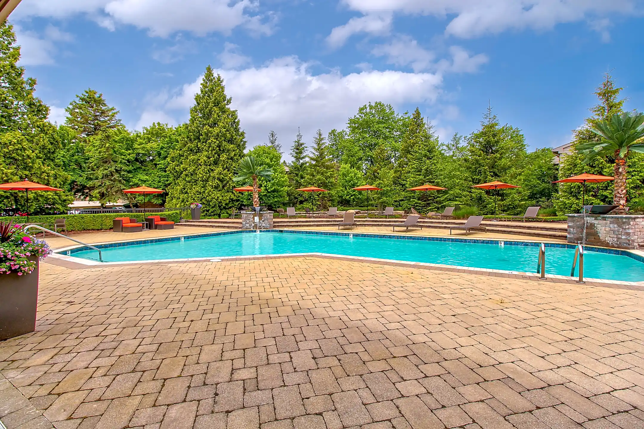 Timberlea Village Rochester Hills, MI 48309