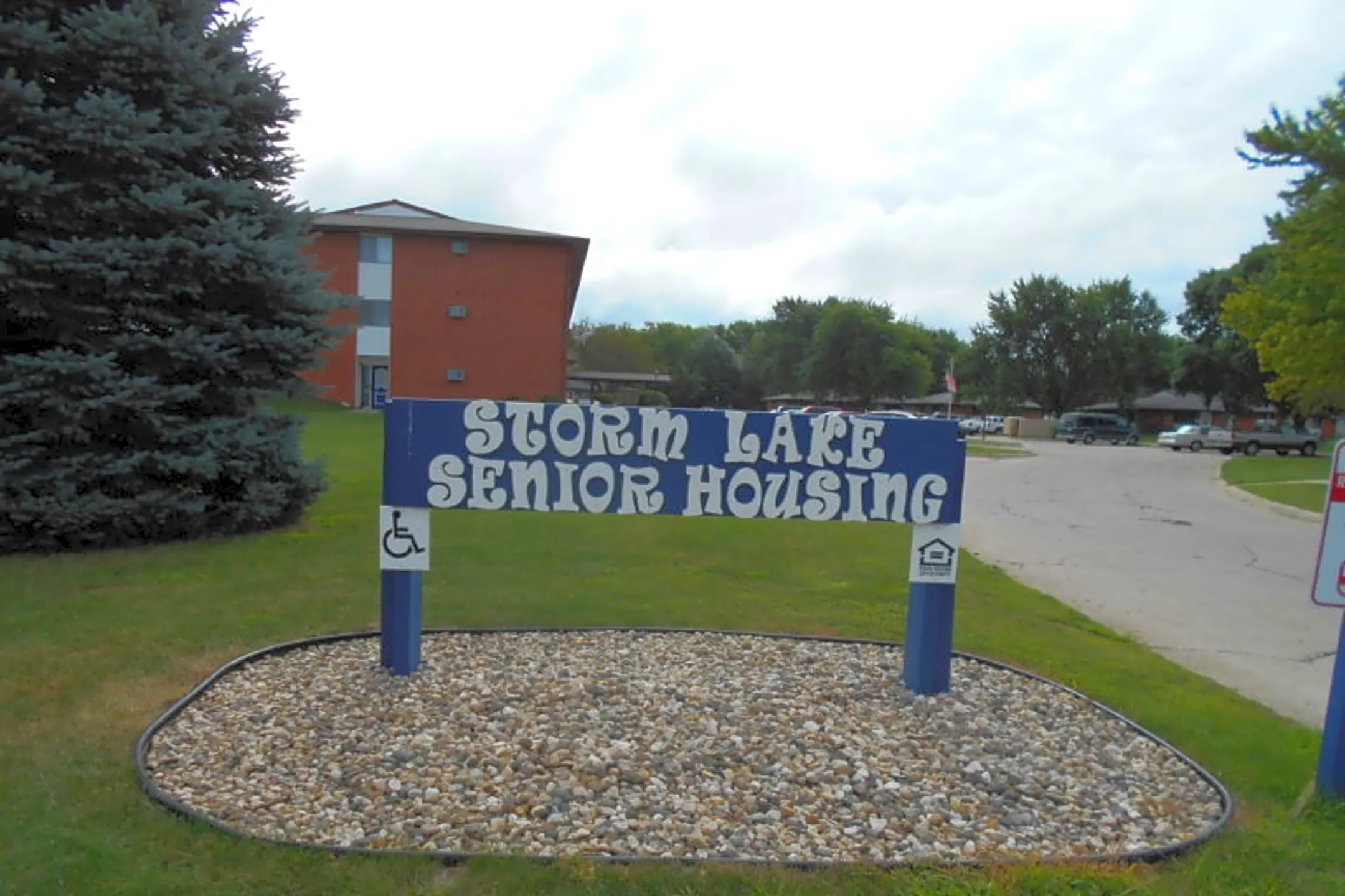 Storm Lake 210 E 13TH ST Storm Lake, IA Apartments for Rent Rent.