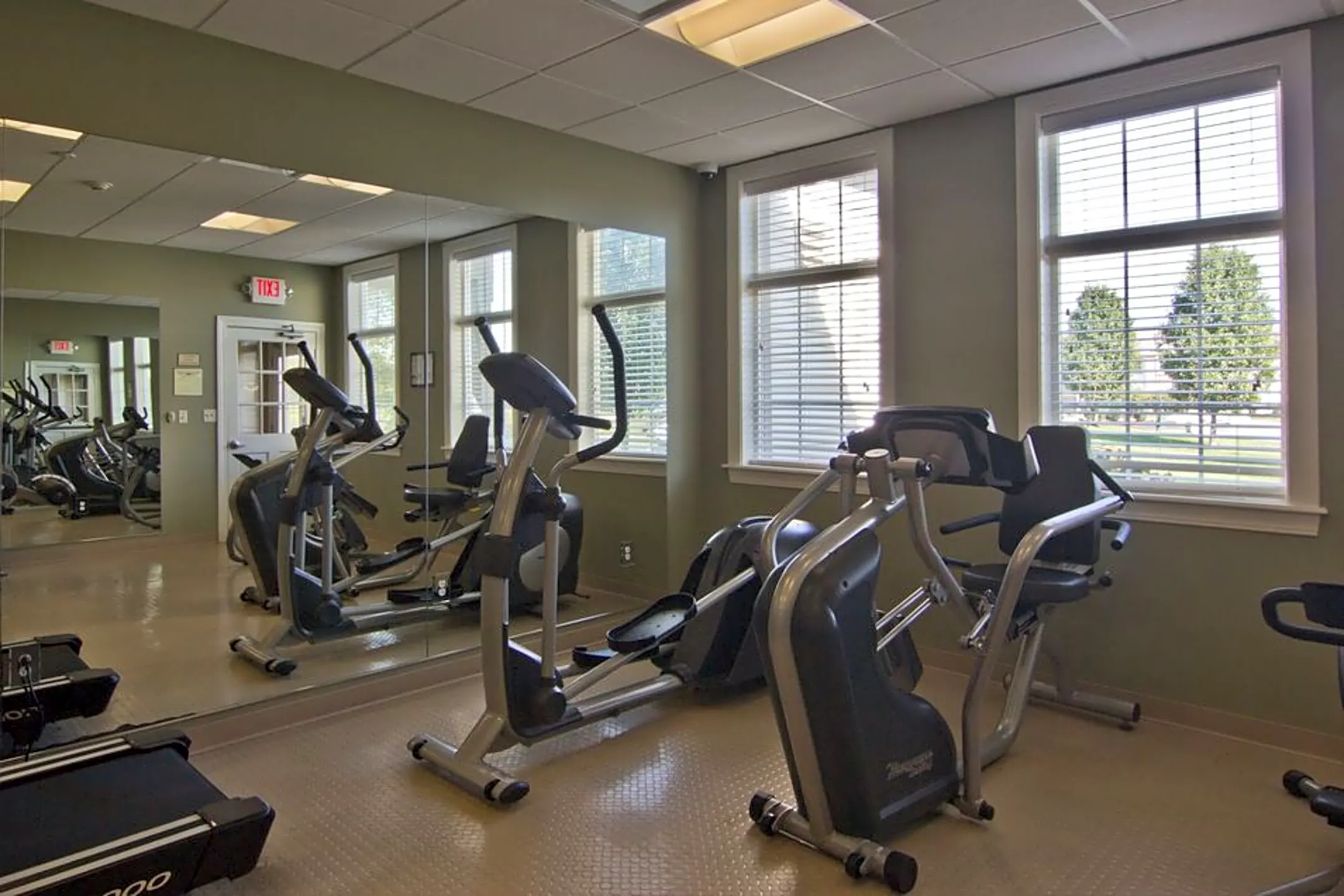 Fitness Weight Room - The Residences at Carronade - Perrysburg, OH