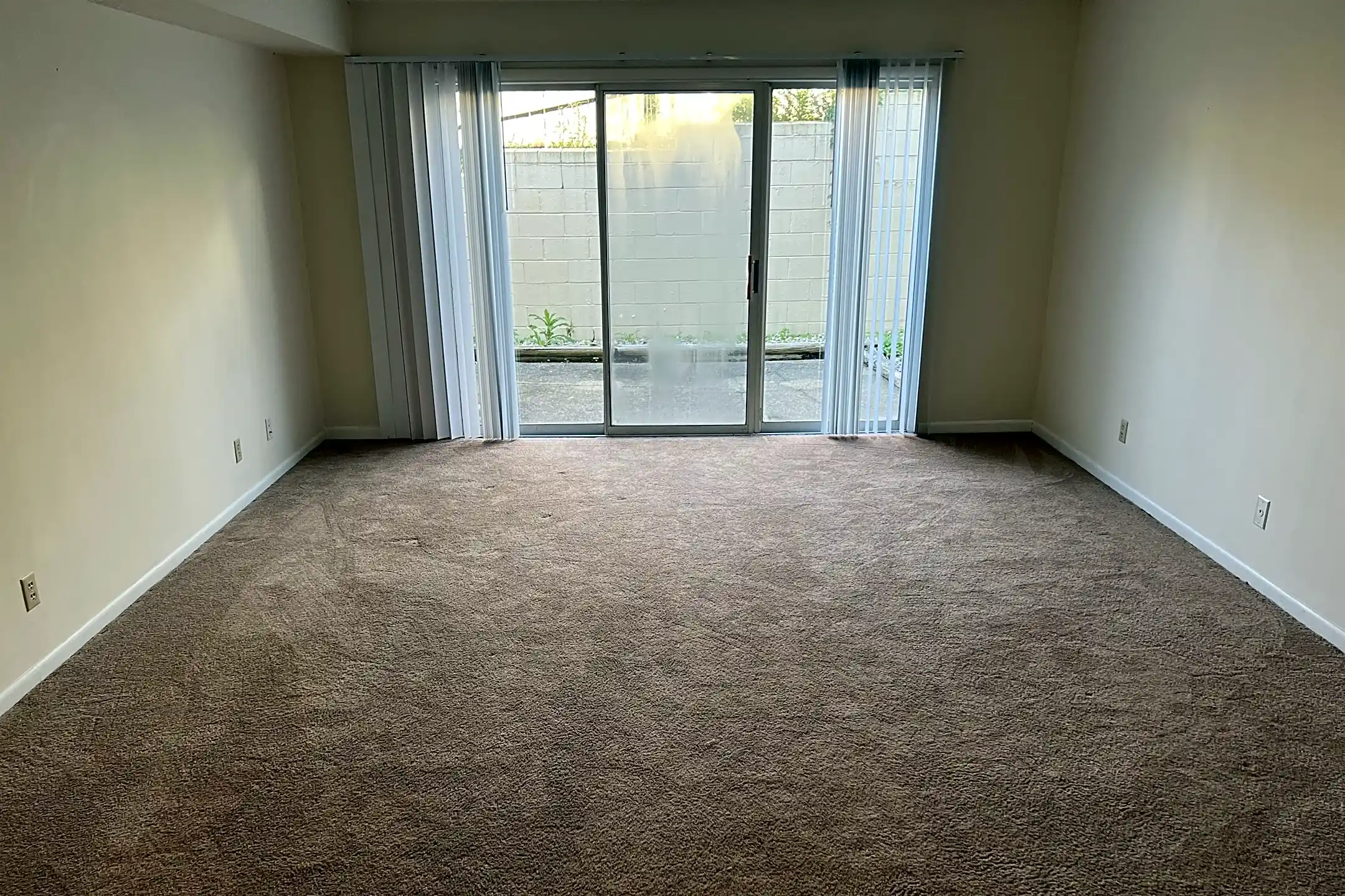 5480 Shawnee Cir Townhomes Huntington, WV 25705