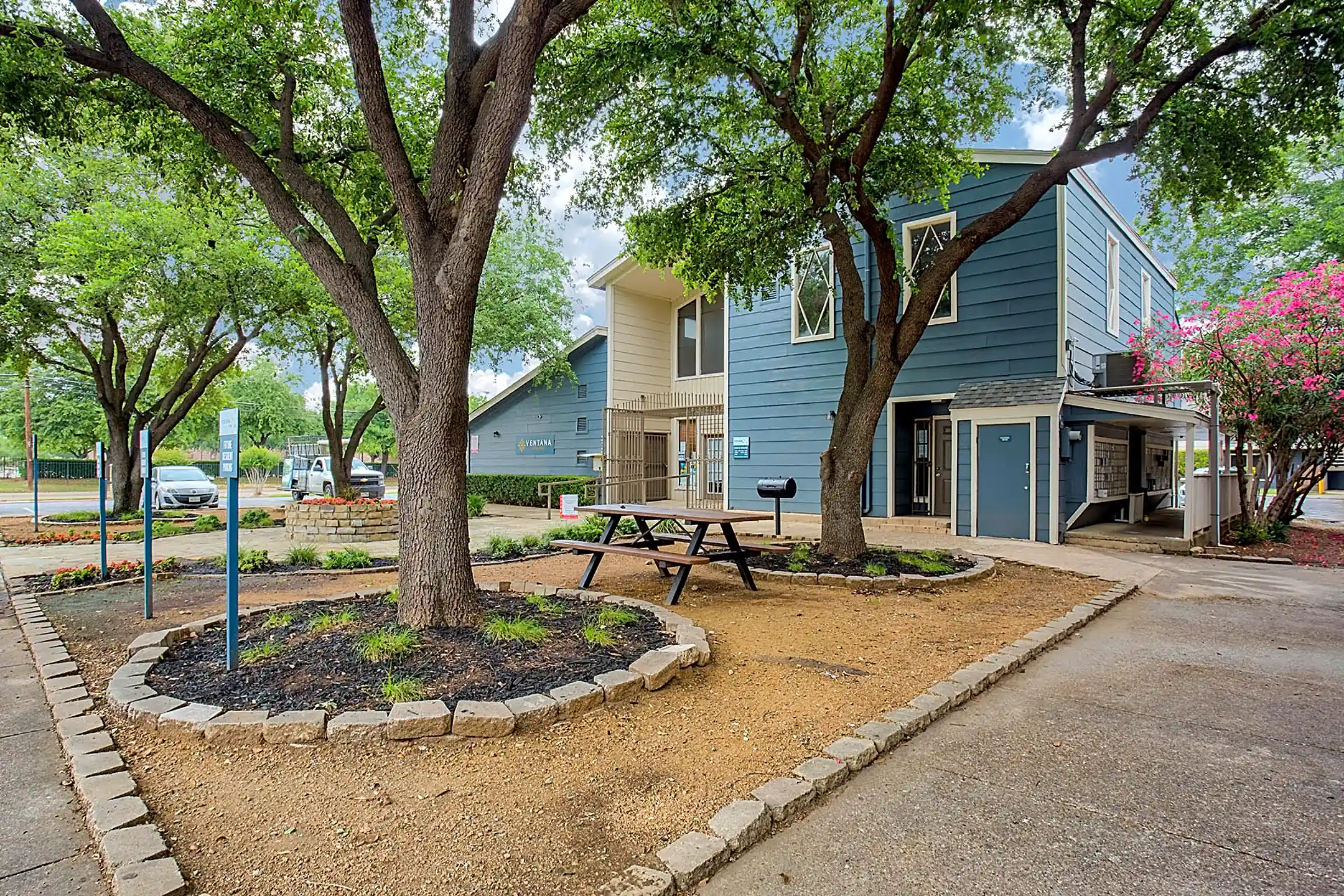 Ventana Ridge 3130 Lombardy Ln Dallas, TX Apartments for Rent Rent.