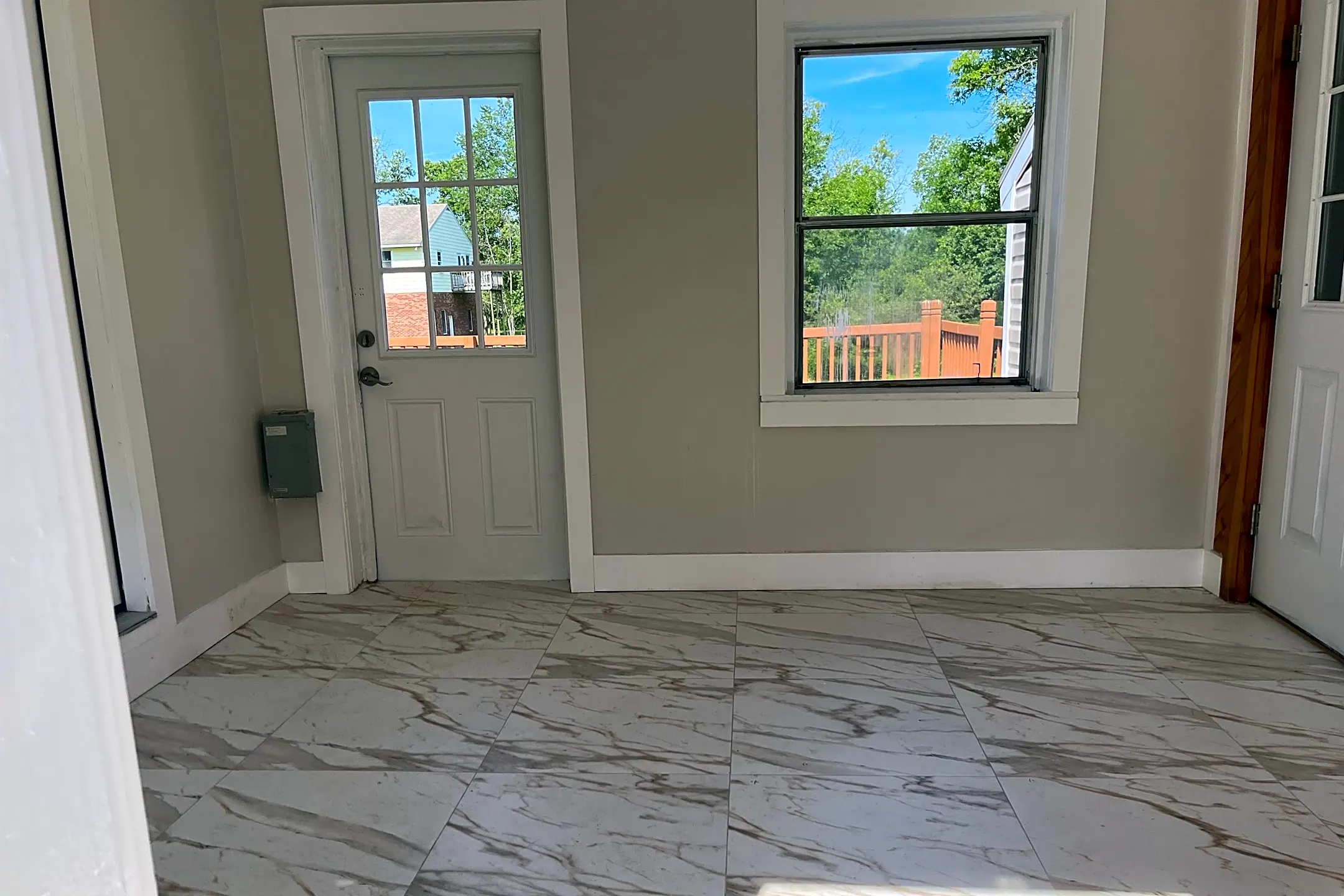 166 Blue Barns Rd Apartments Burnt Hills, NY 12027