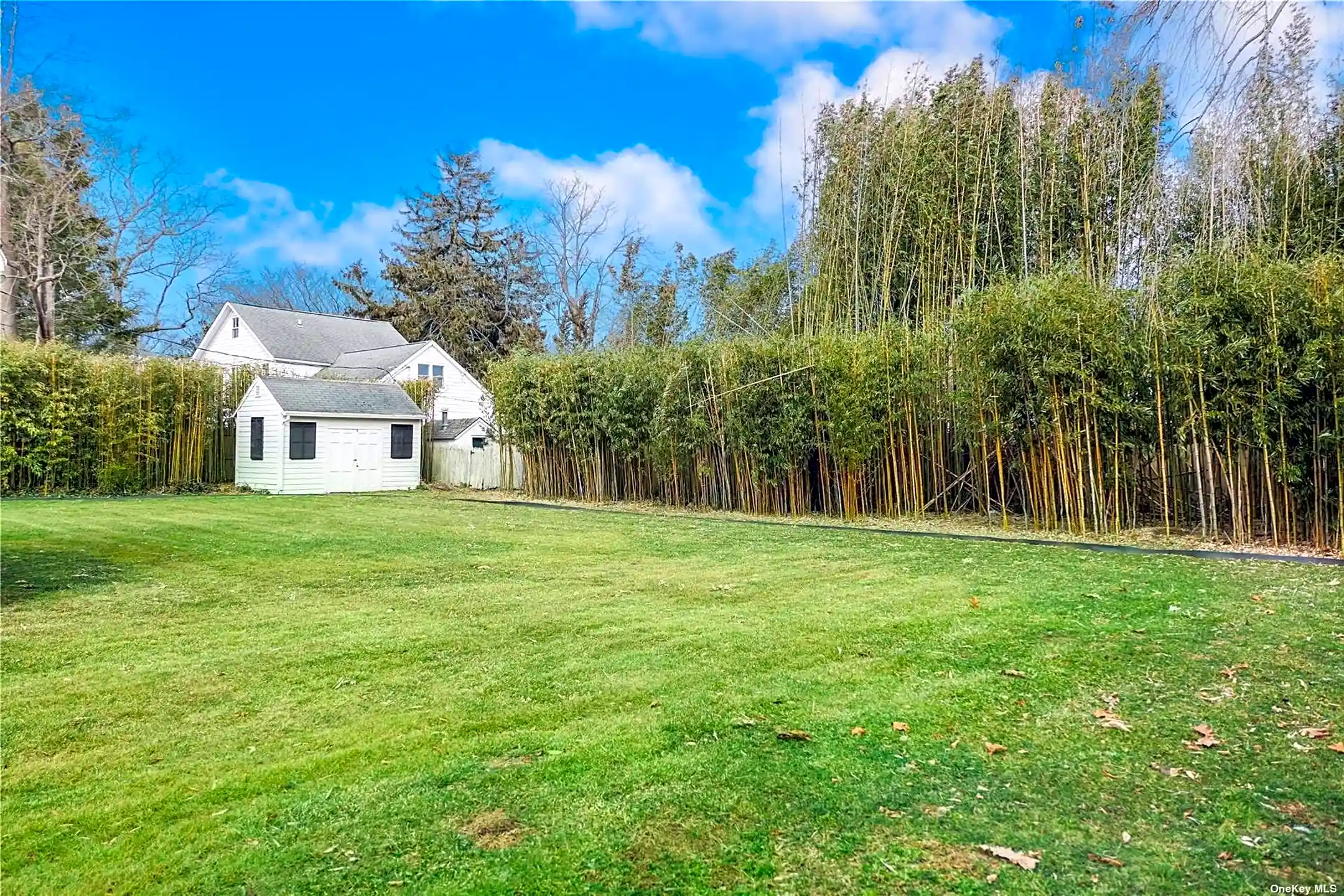 13 Academy Ln Bellport, NY Houses for Rent Rent.