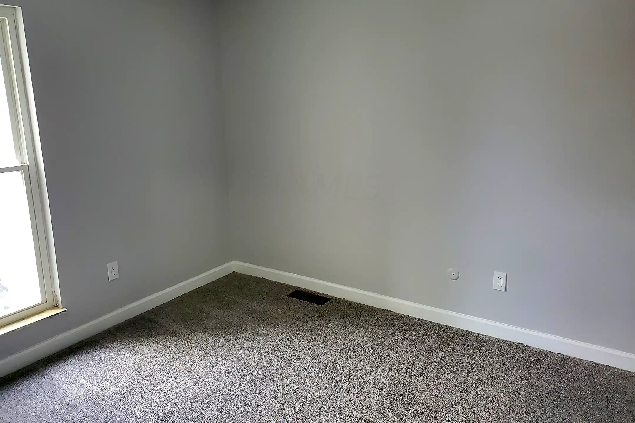 5646 Tamarack Blvd - Columbus, OH