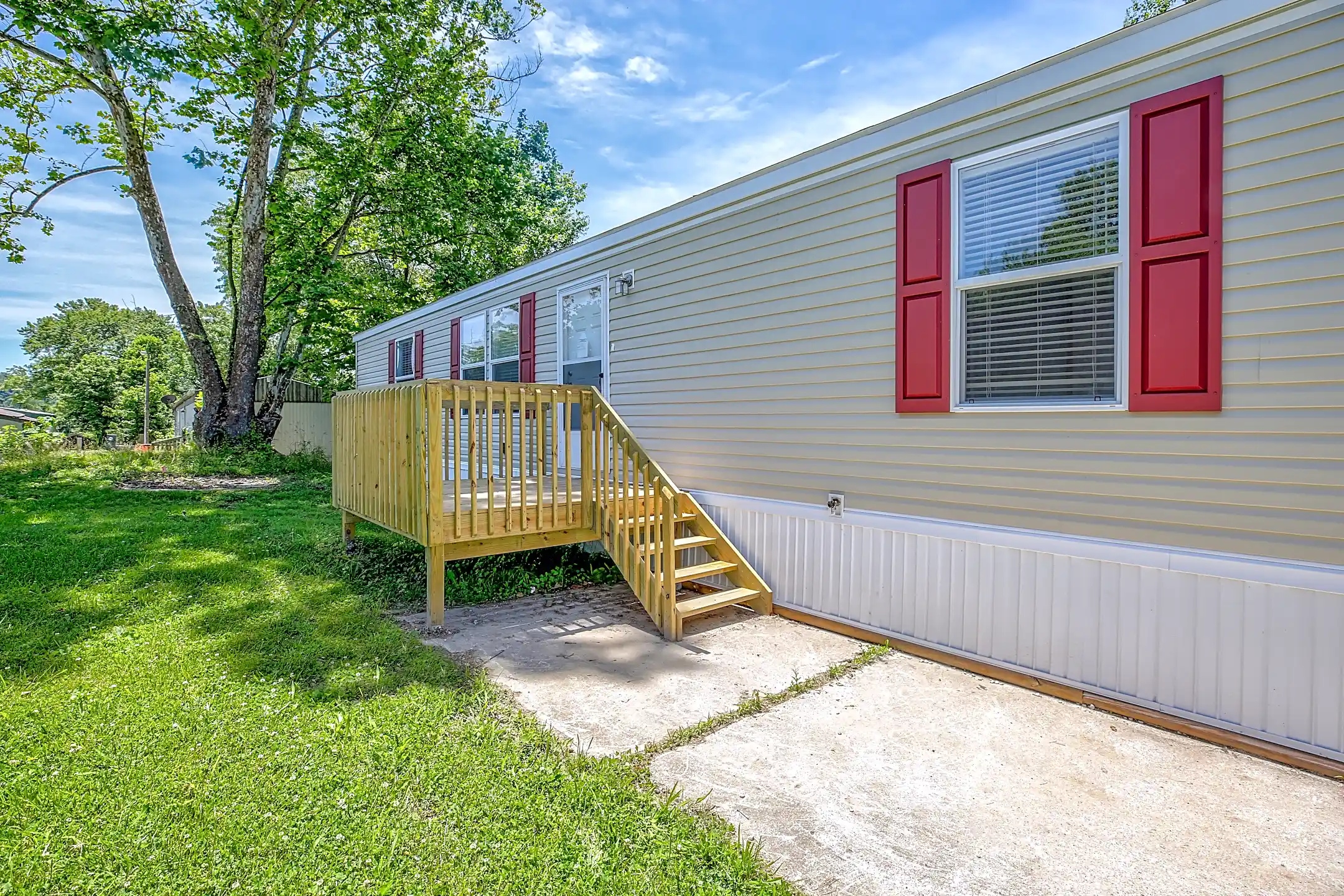 Miami View Estates 5825 Hamilton Cleves Road Cleves, OH Houses for