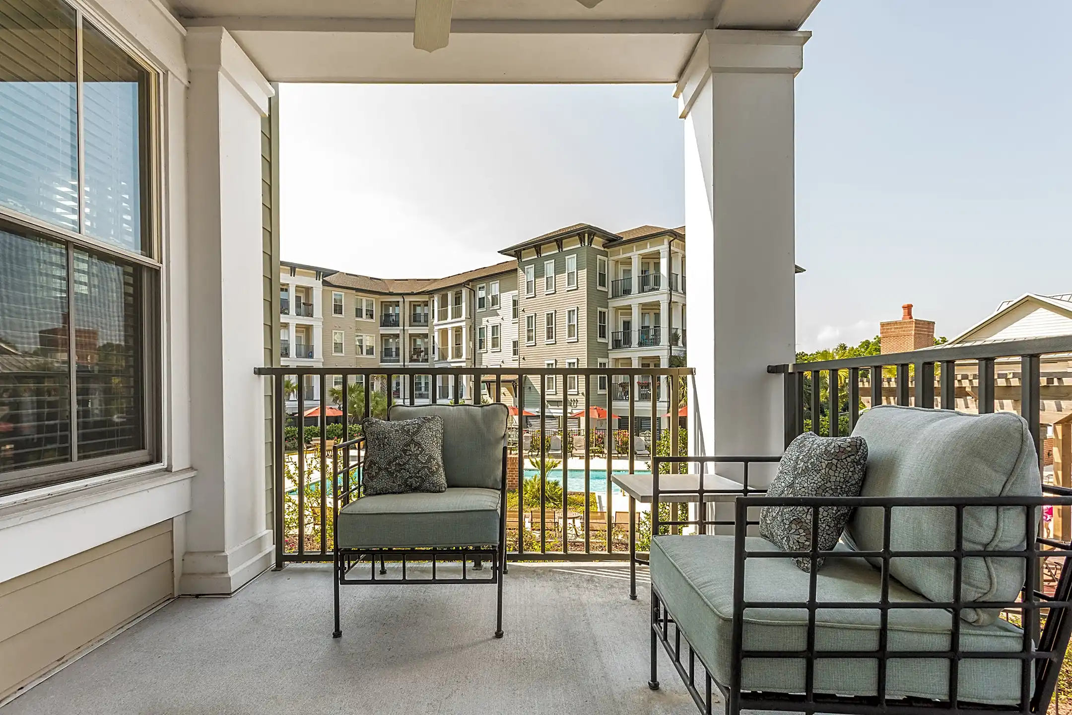 Talison Row 480 Seven Farms Dr Daniel Island, SC Apartments for