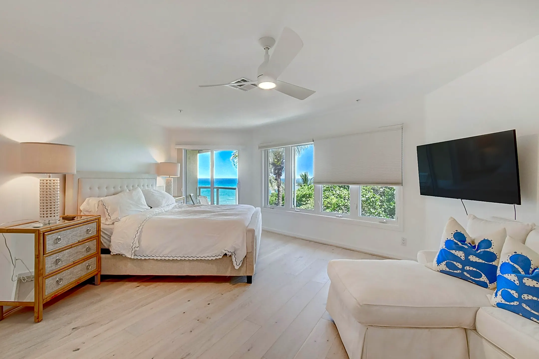 Bedroom - 4535 Coquina Rd - Boynton Beach, FL