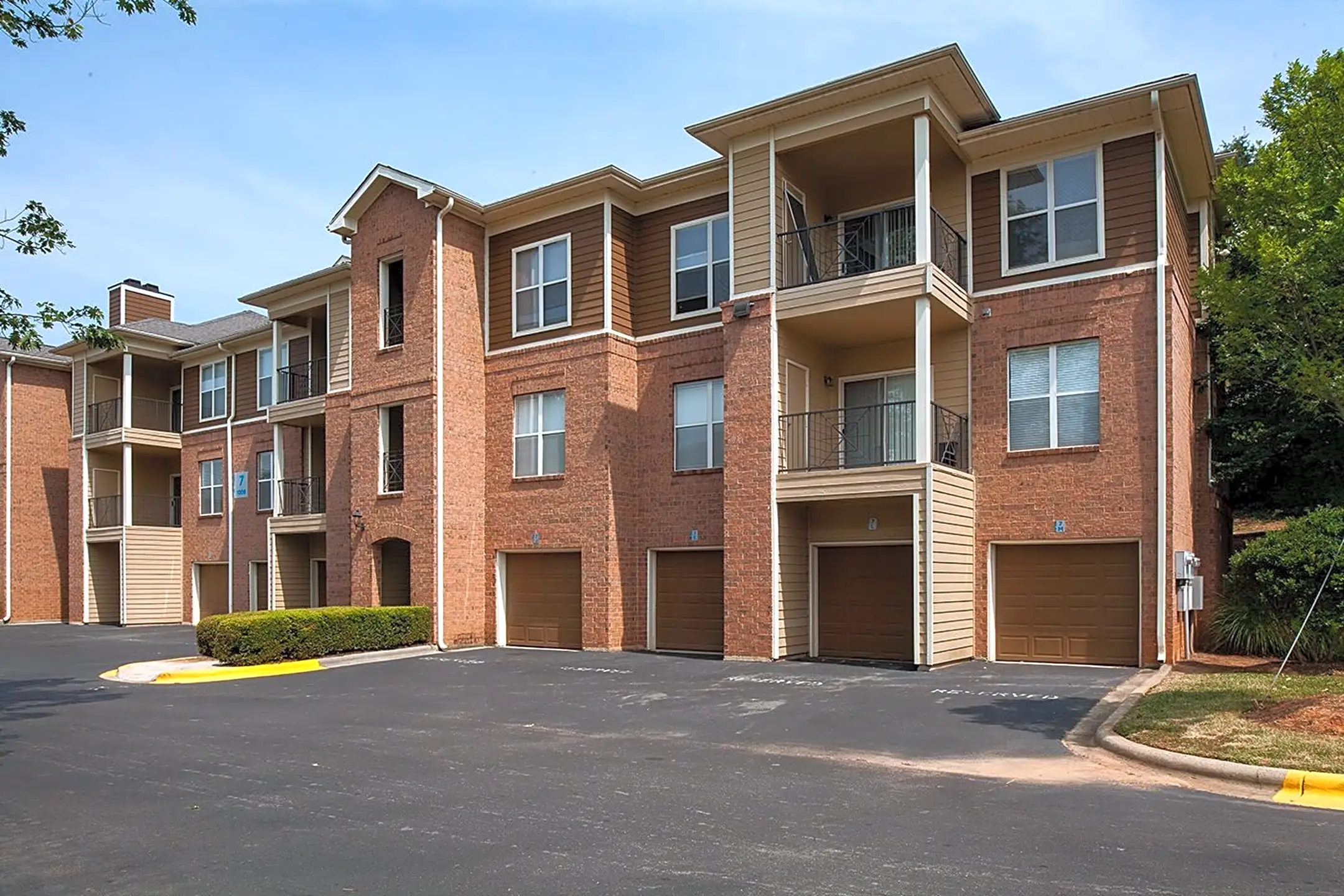 Cortland Seventy Seven Charlotte, NC 28217