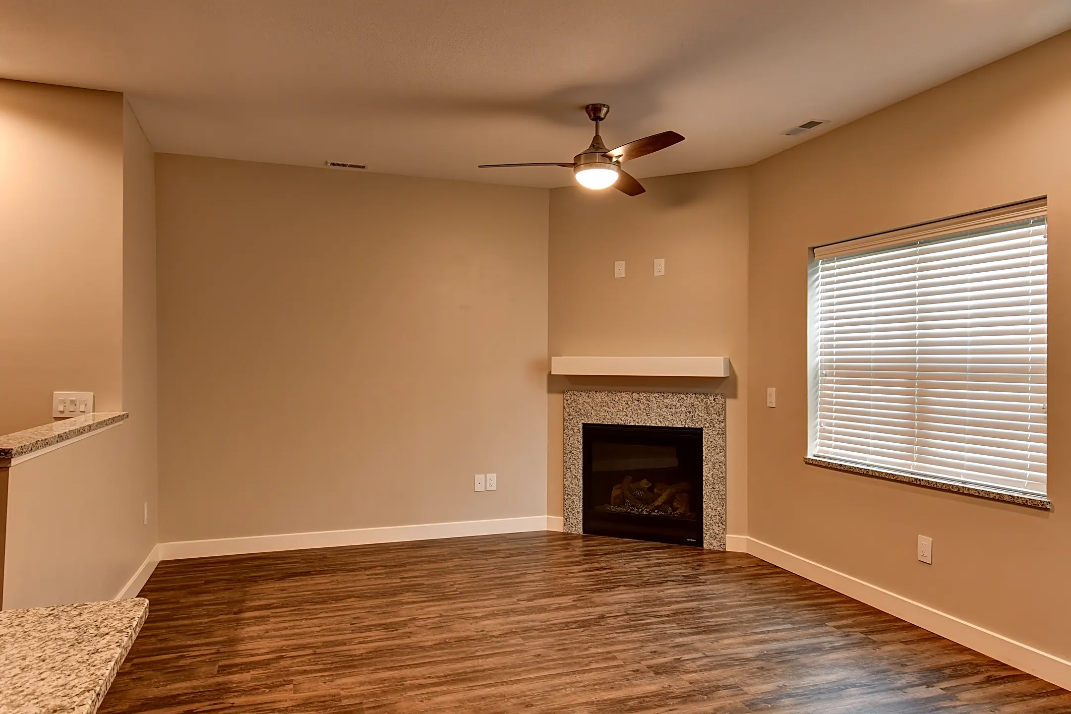 The Townhomes of Liberty Ridge 160 Colonial Drive, Findlay Findlay