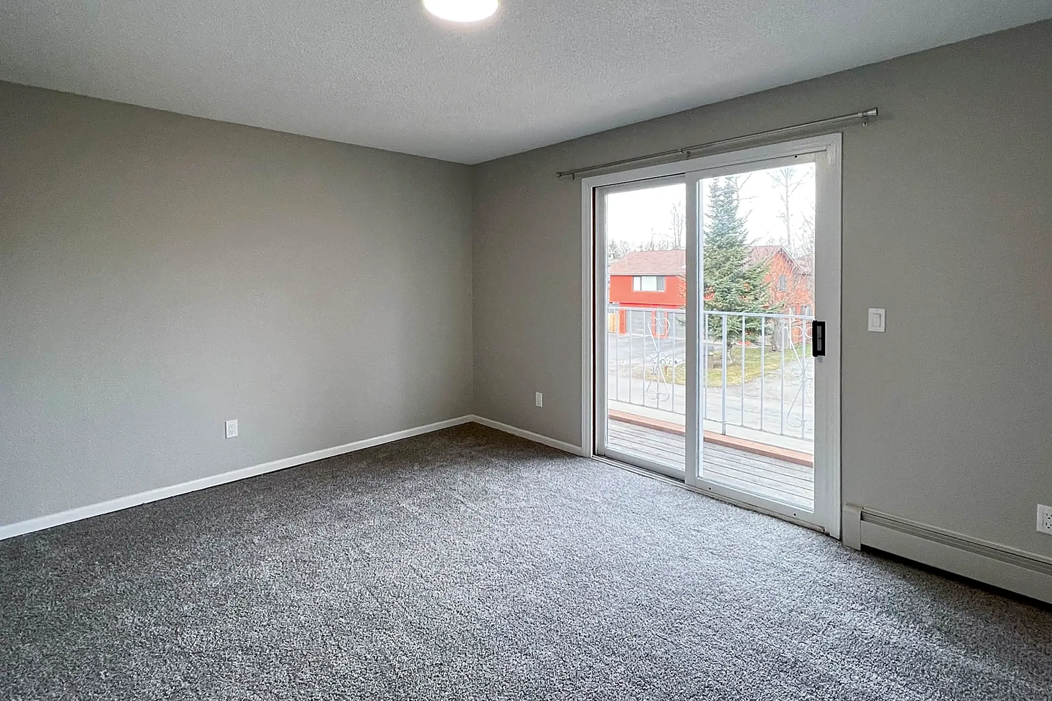 6624 E 6th Ave 6624 E 6th Ave unit 3 Anchorage, AK Apartments for