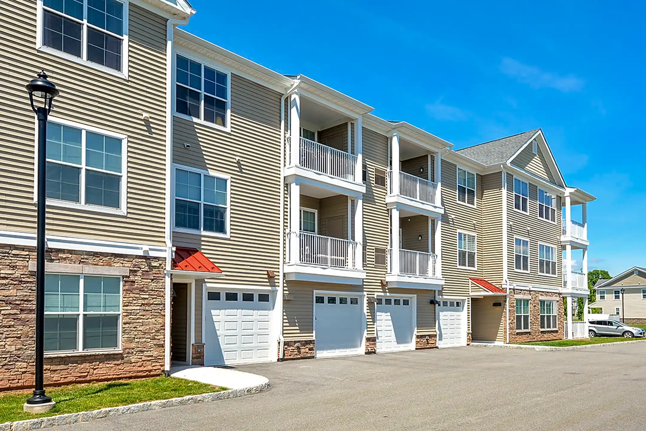 Westfield 41 Apartment Homes and Townhomes Royersford, PA 19468