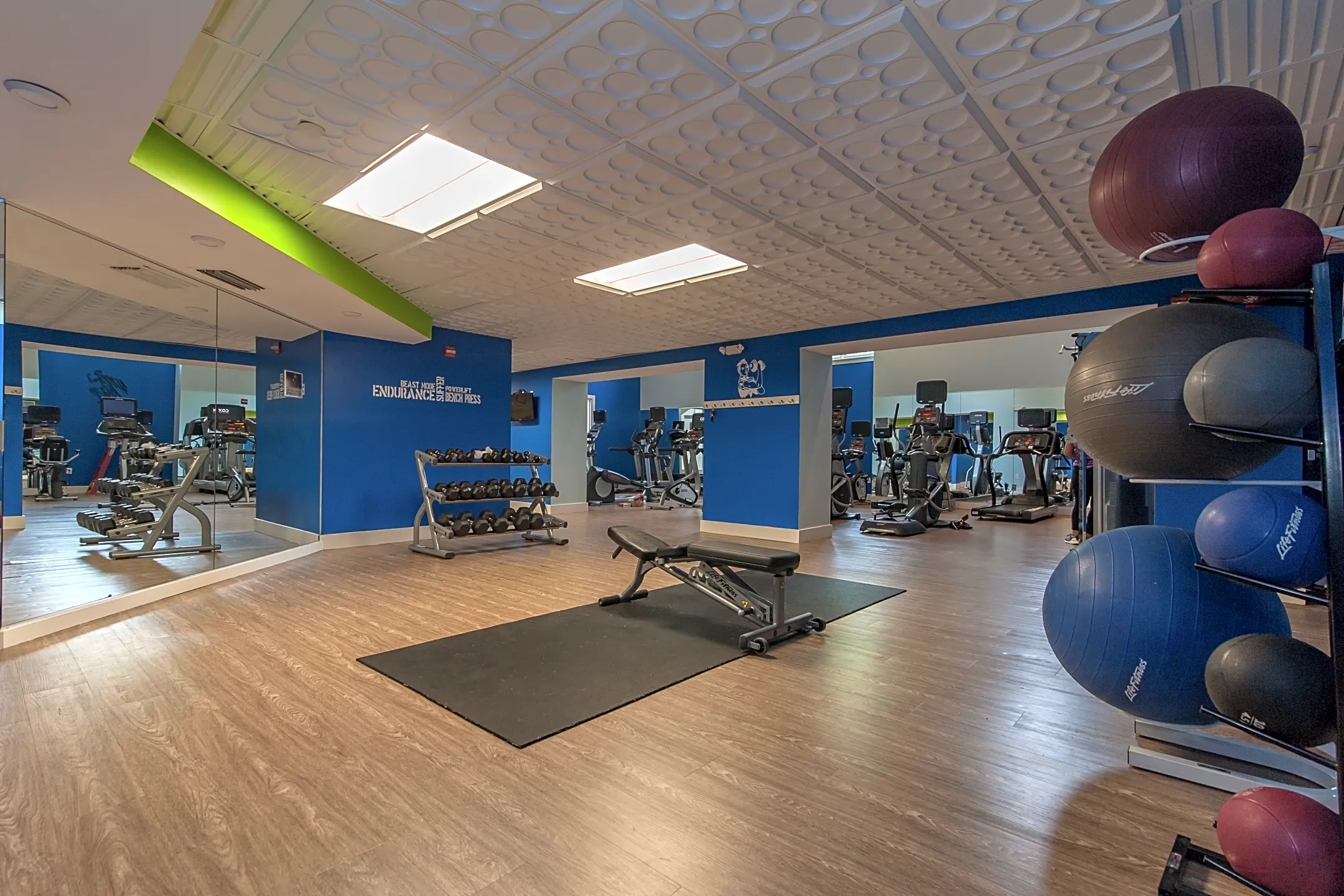 Fitness Weight Room - Ellipse at Fairfax Corner - Fairfax, VA