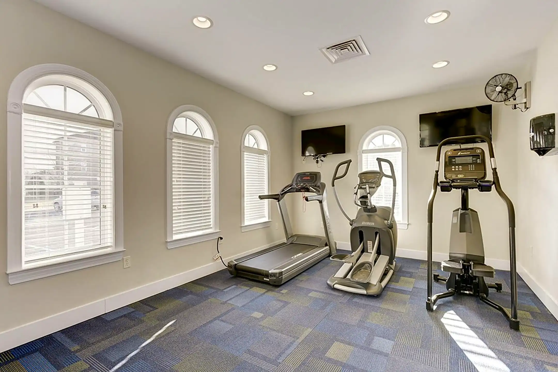 Fitness Weight Room - Lee Trace - Martinsburg, WV