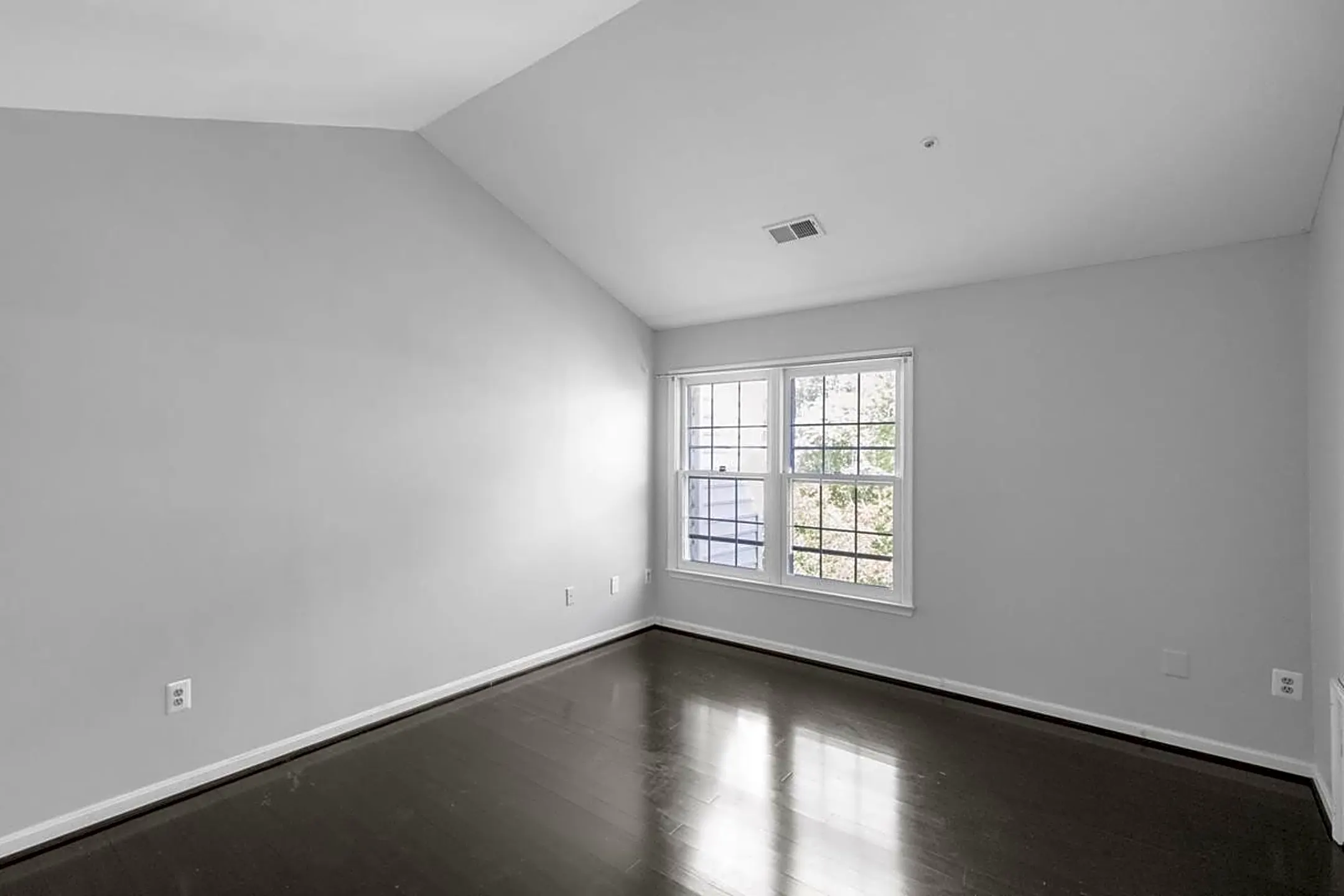 5501 Whitley Park Terrace 74 Condos Bethesda, MD 20814